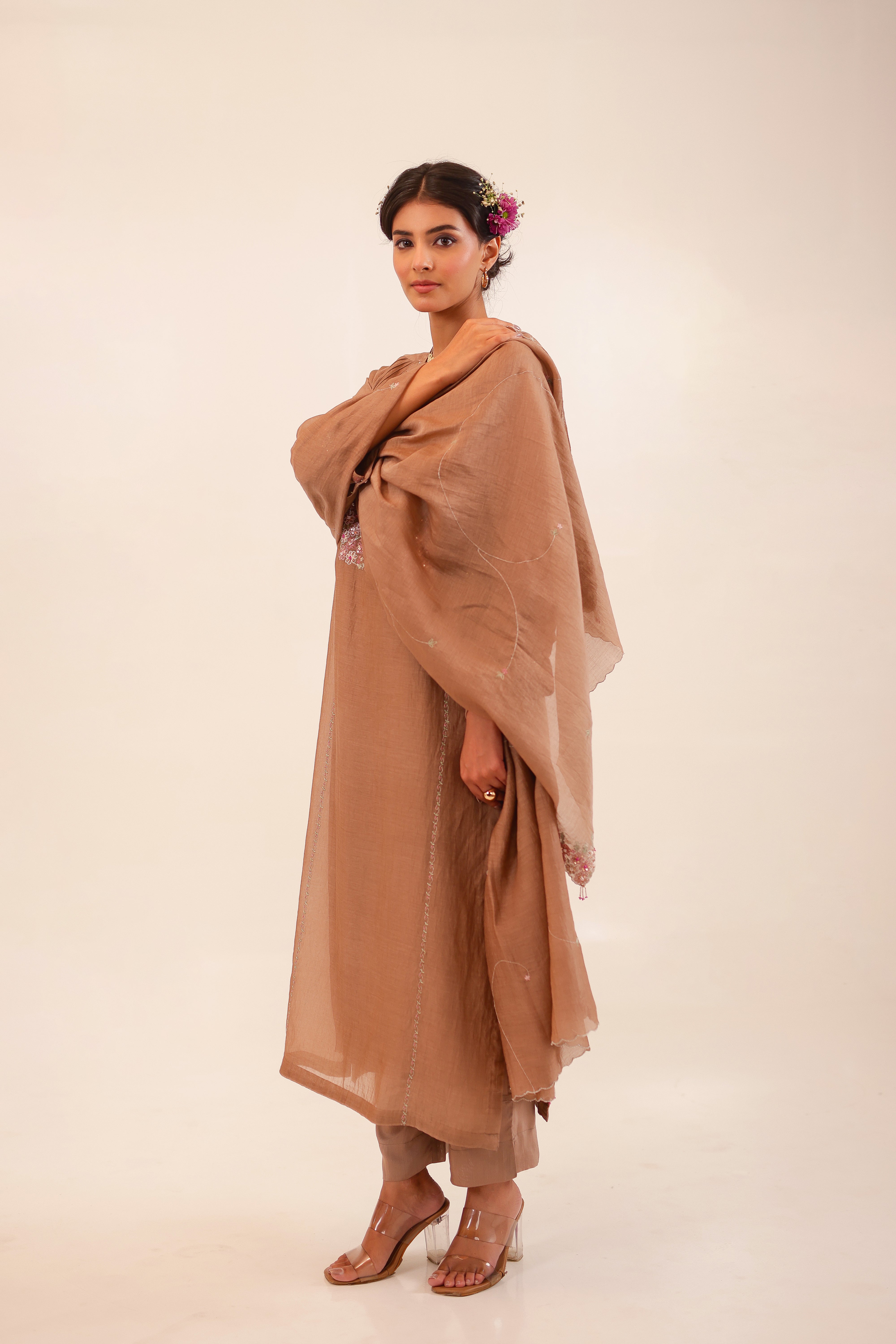 Chiku beaded bageecha suit set