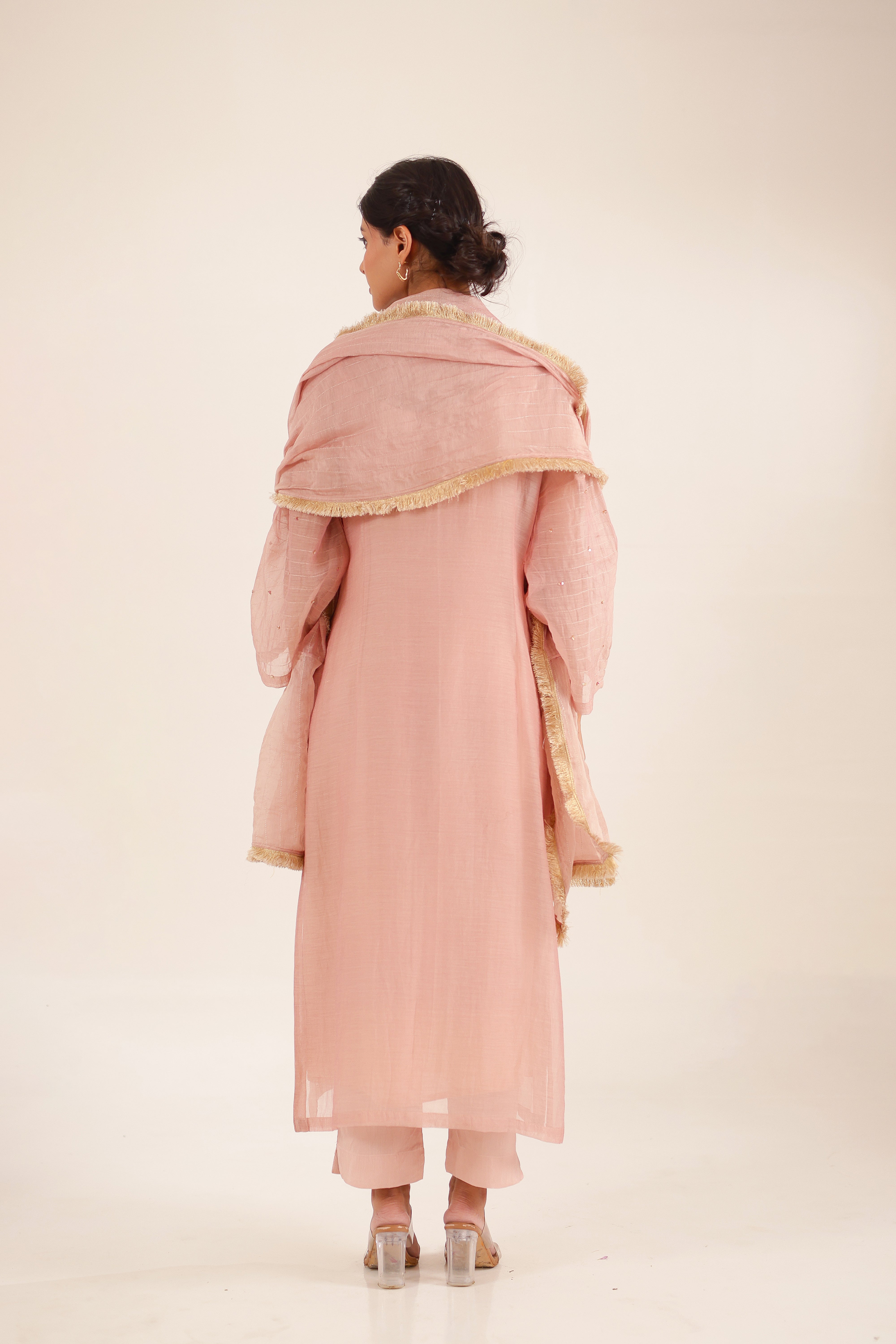 Twin bouquet peach suit set