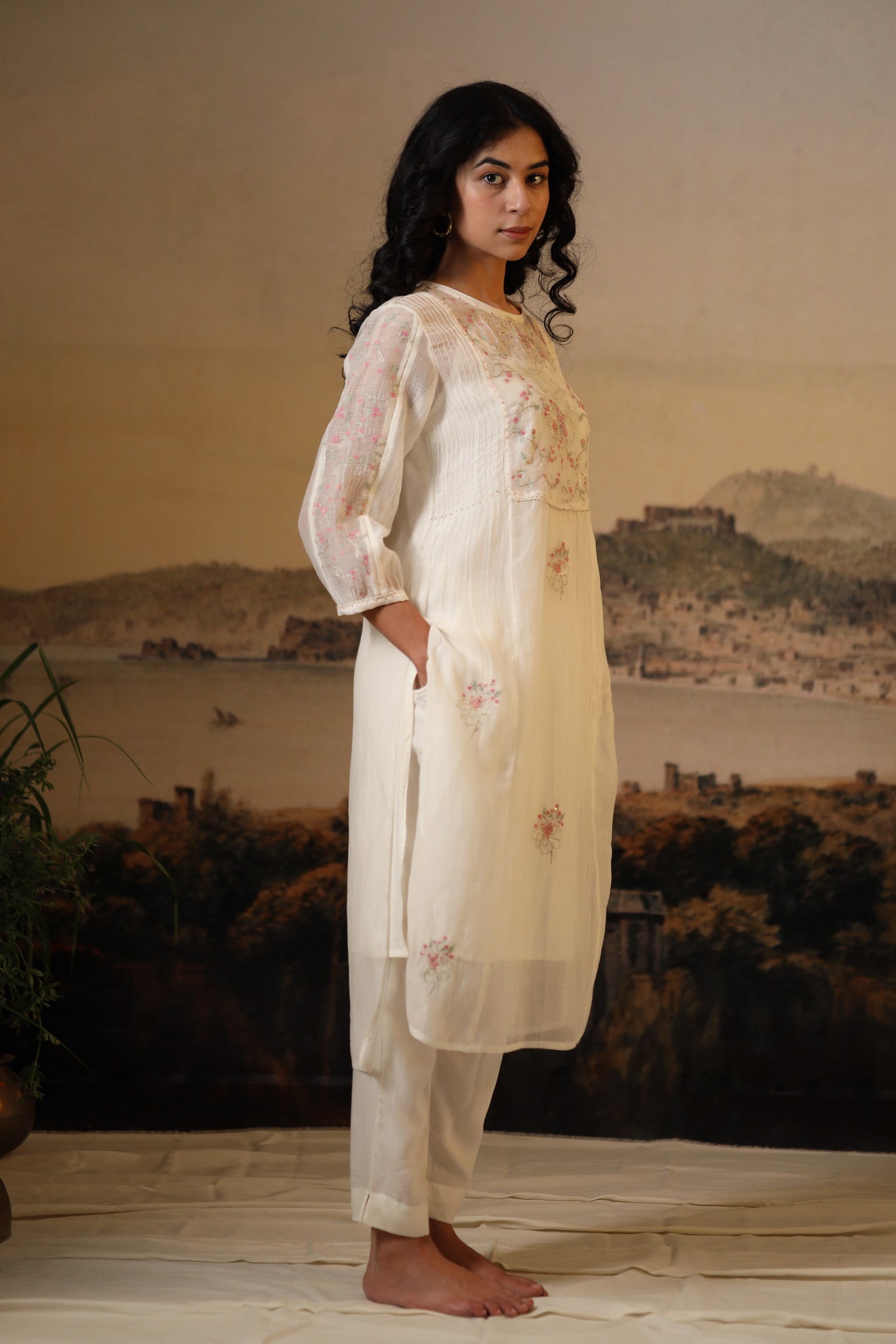 Ivory white Victorian kurta set with dupatta
