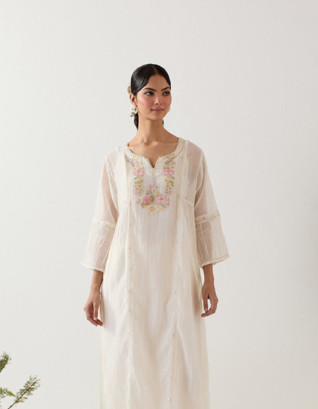 White Parrot and peonies kurta set with dupatta