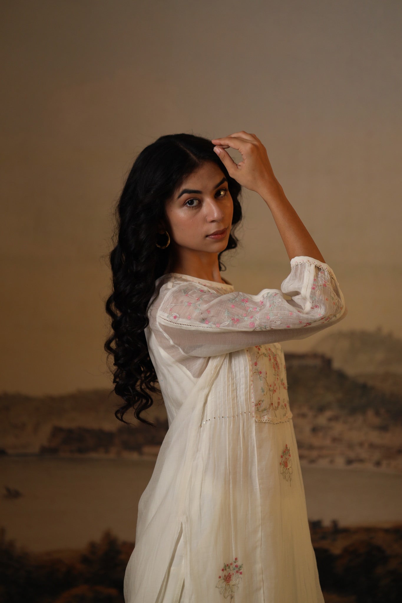 Ivory white Victorian kurta set with dupatta