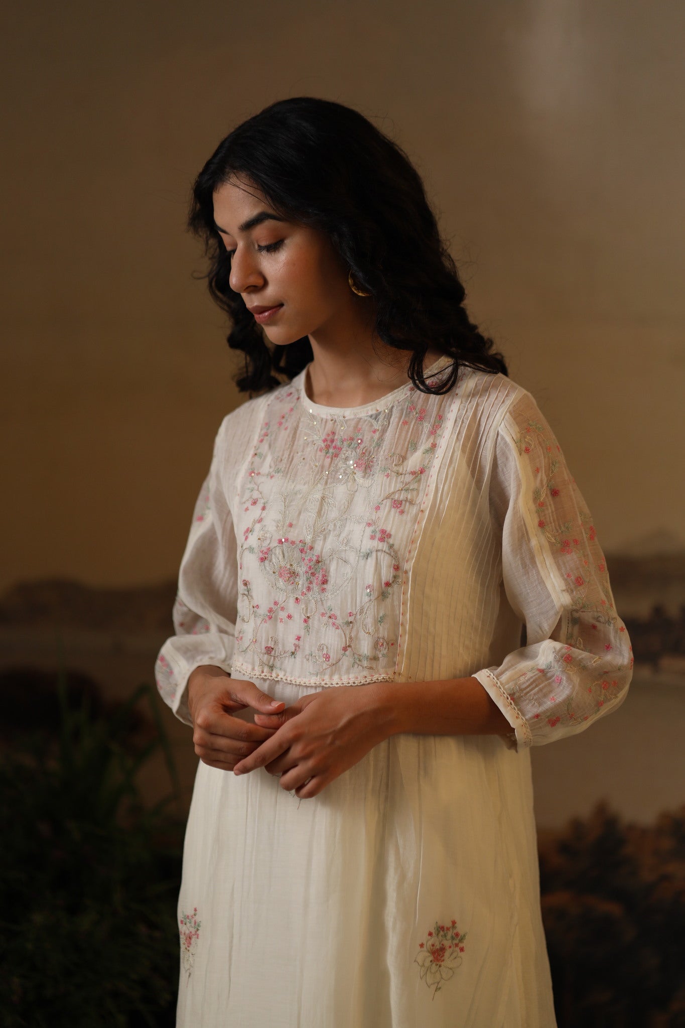 Ivory white Victorian kurta set with dupatta