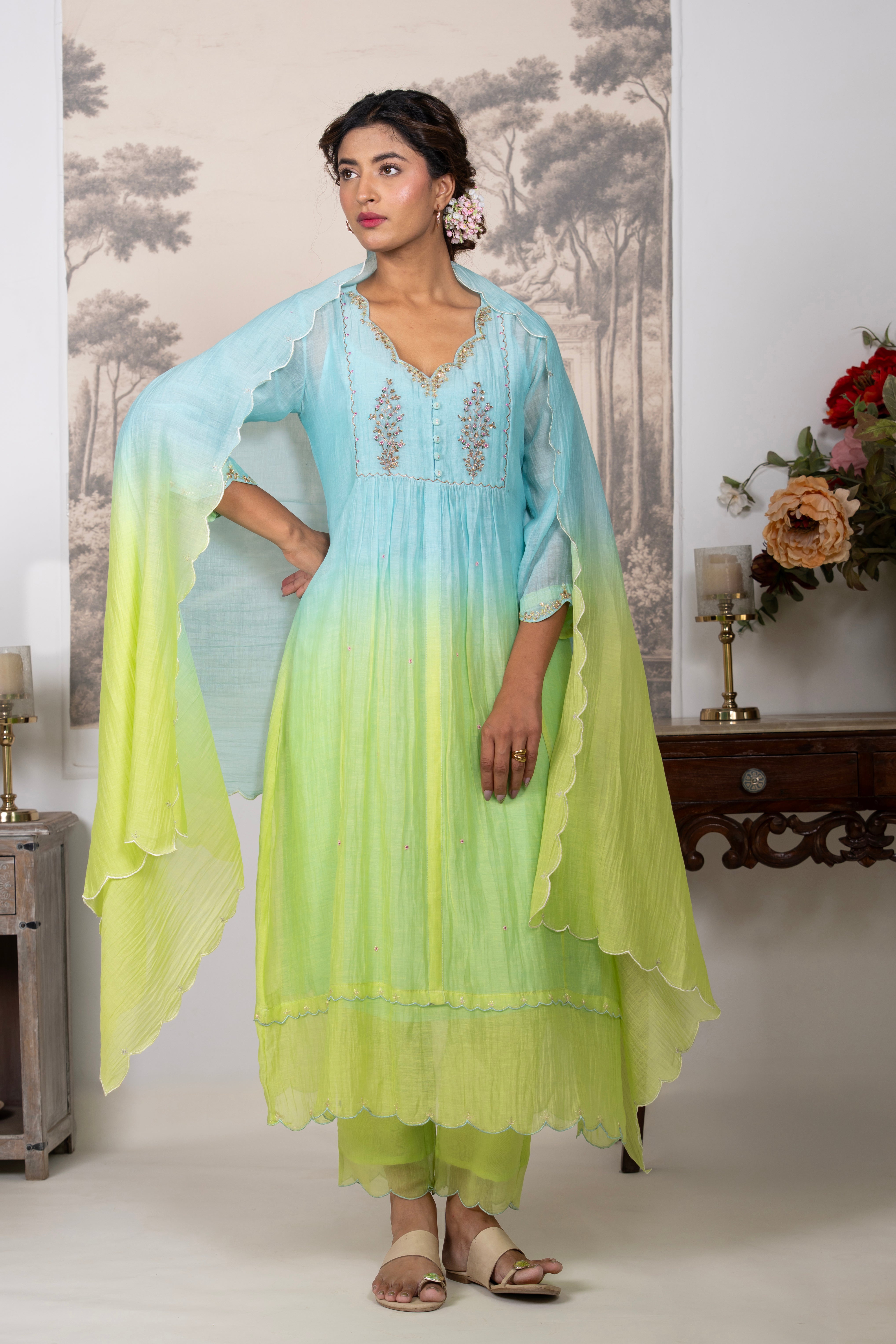 NEON TEAL OMBRE YOKE TREE SUIT SET