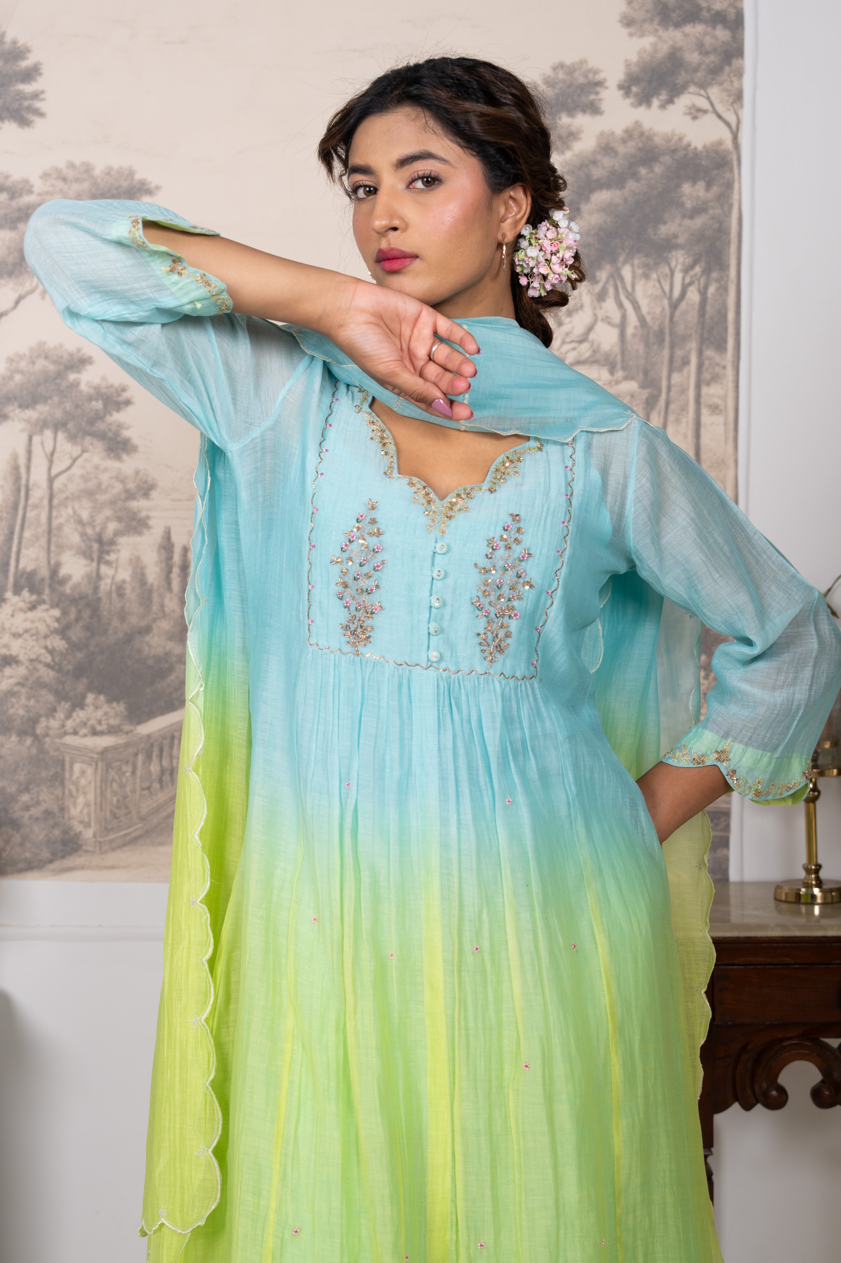NEON TEAL OMBRE YOKE TREE SUIT SET