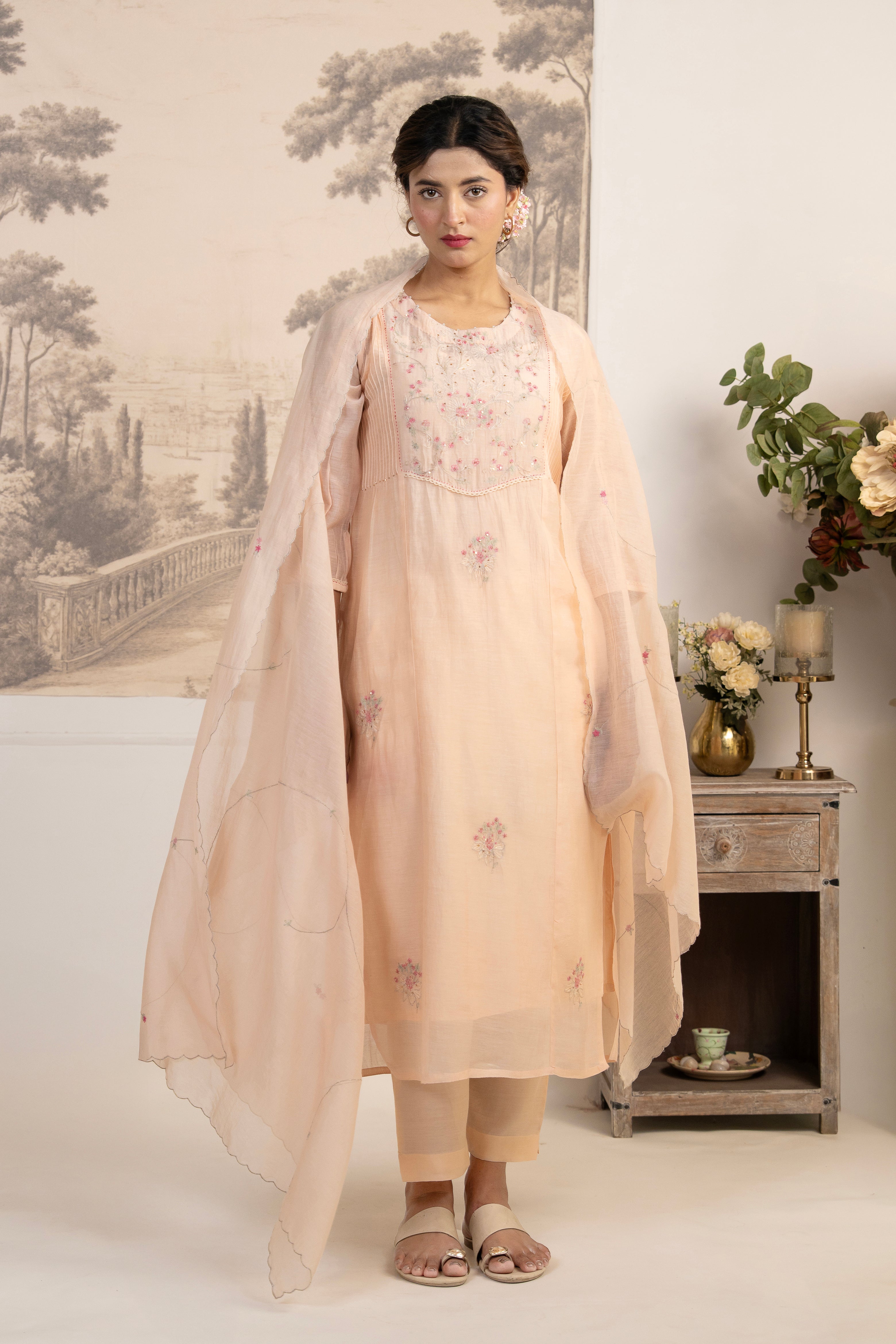 IVORY PINK VICTORIAN SUIT SET
