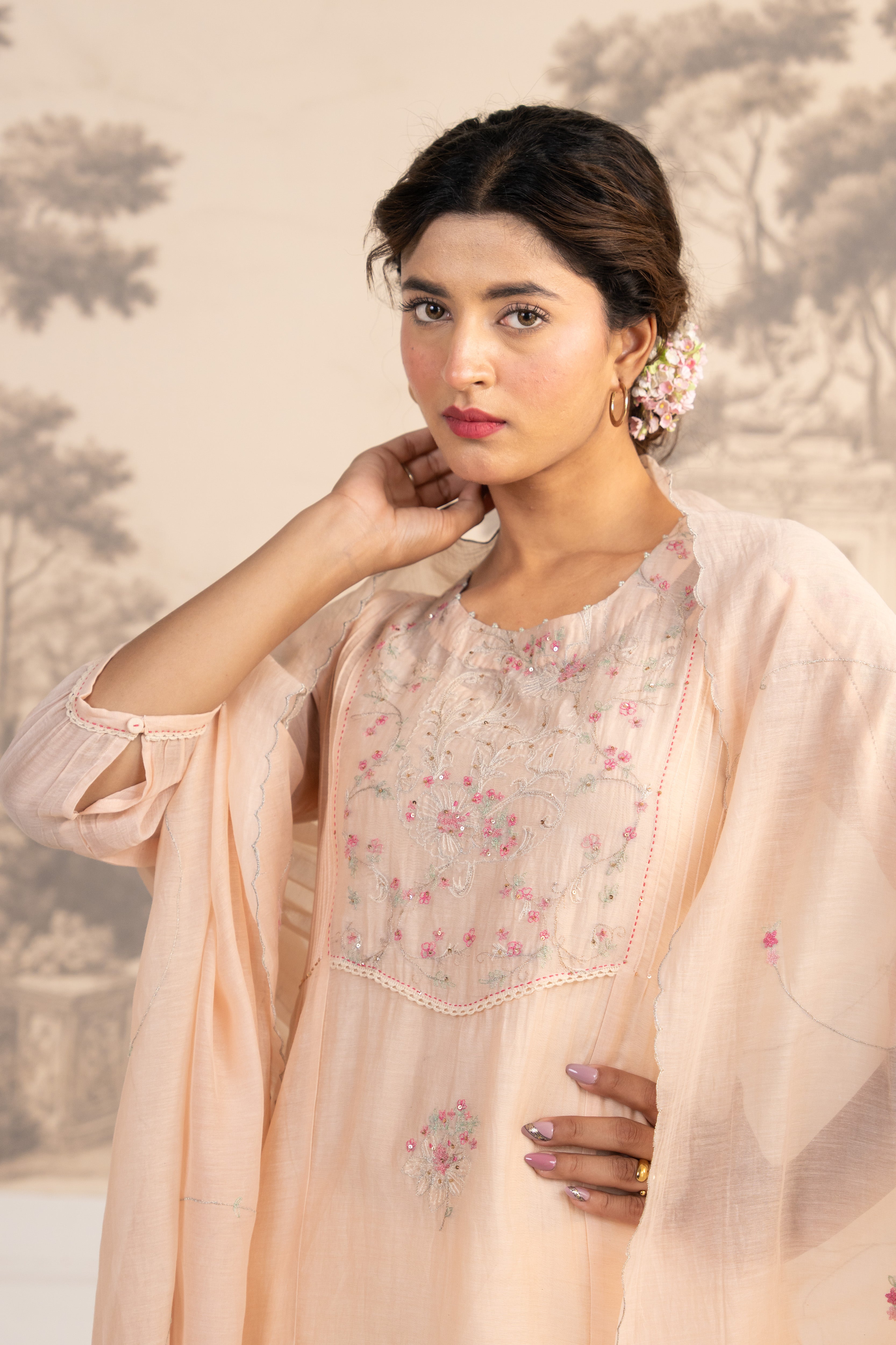 IVORY PINK VICTORIAN SUIT SET