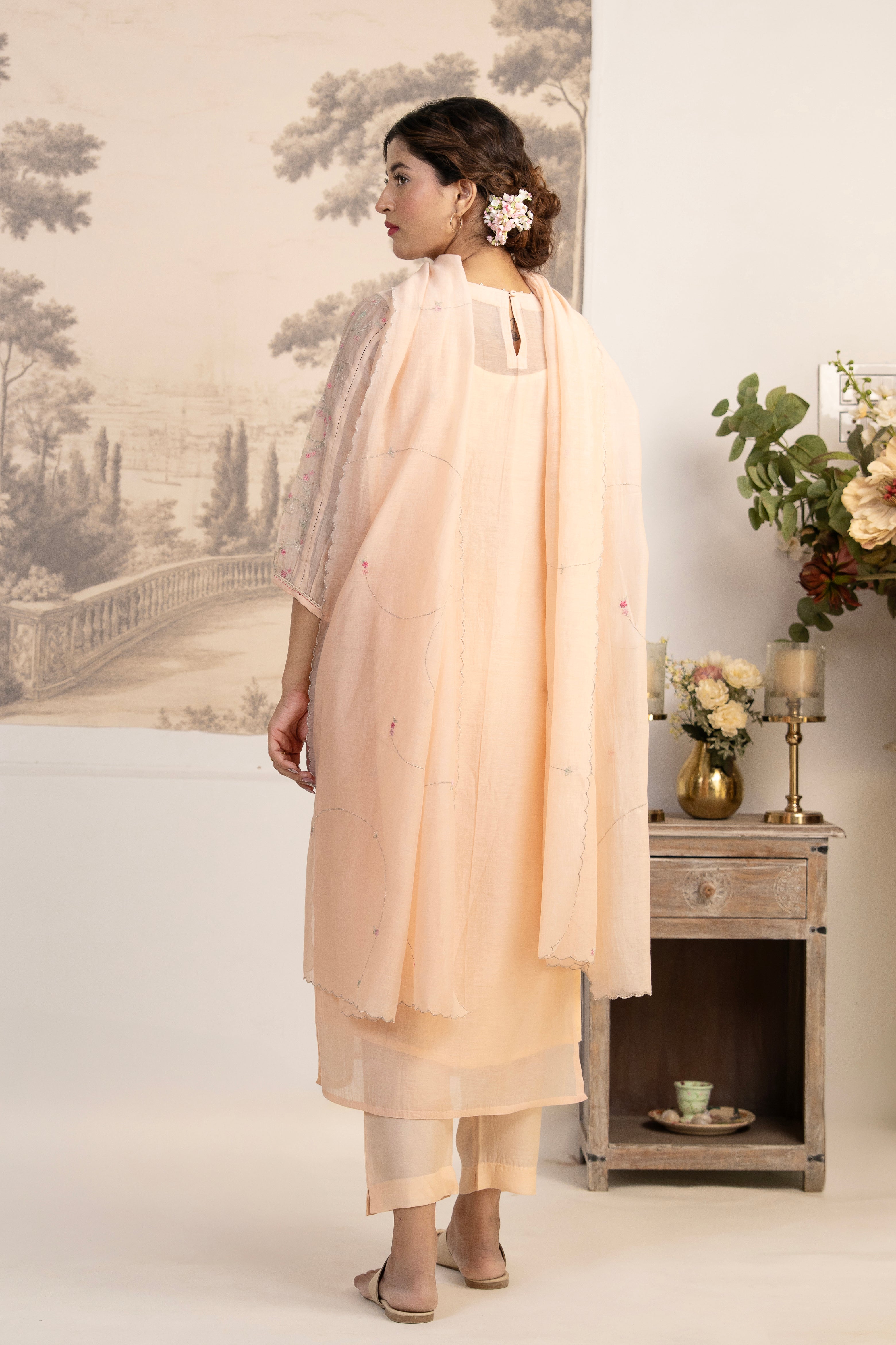 IVORY PINK VICTORIAN SUIT SET
