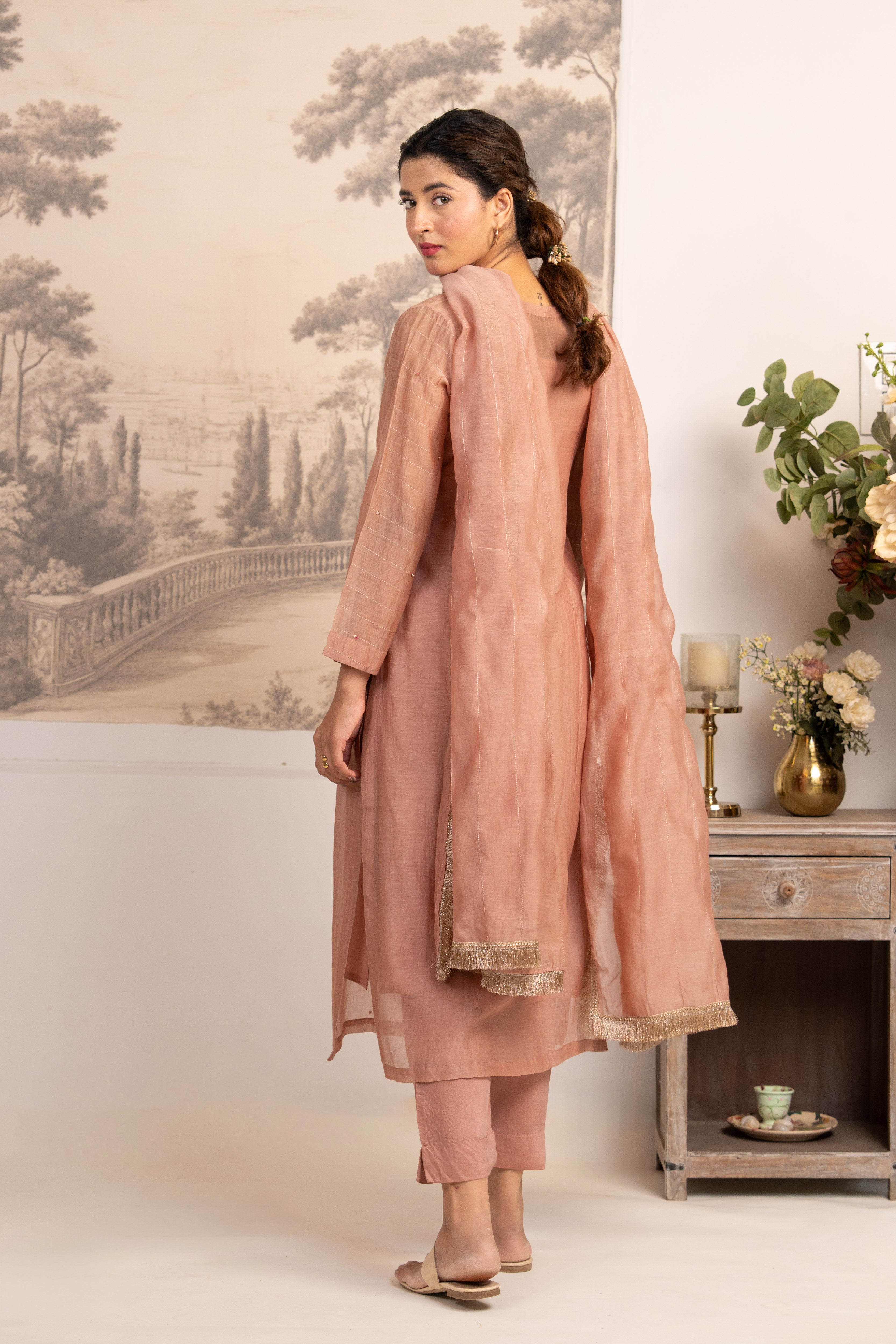 TWIN BOUQUET PEACH SUIT SET