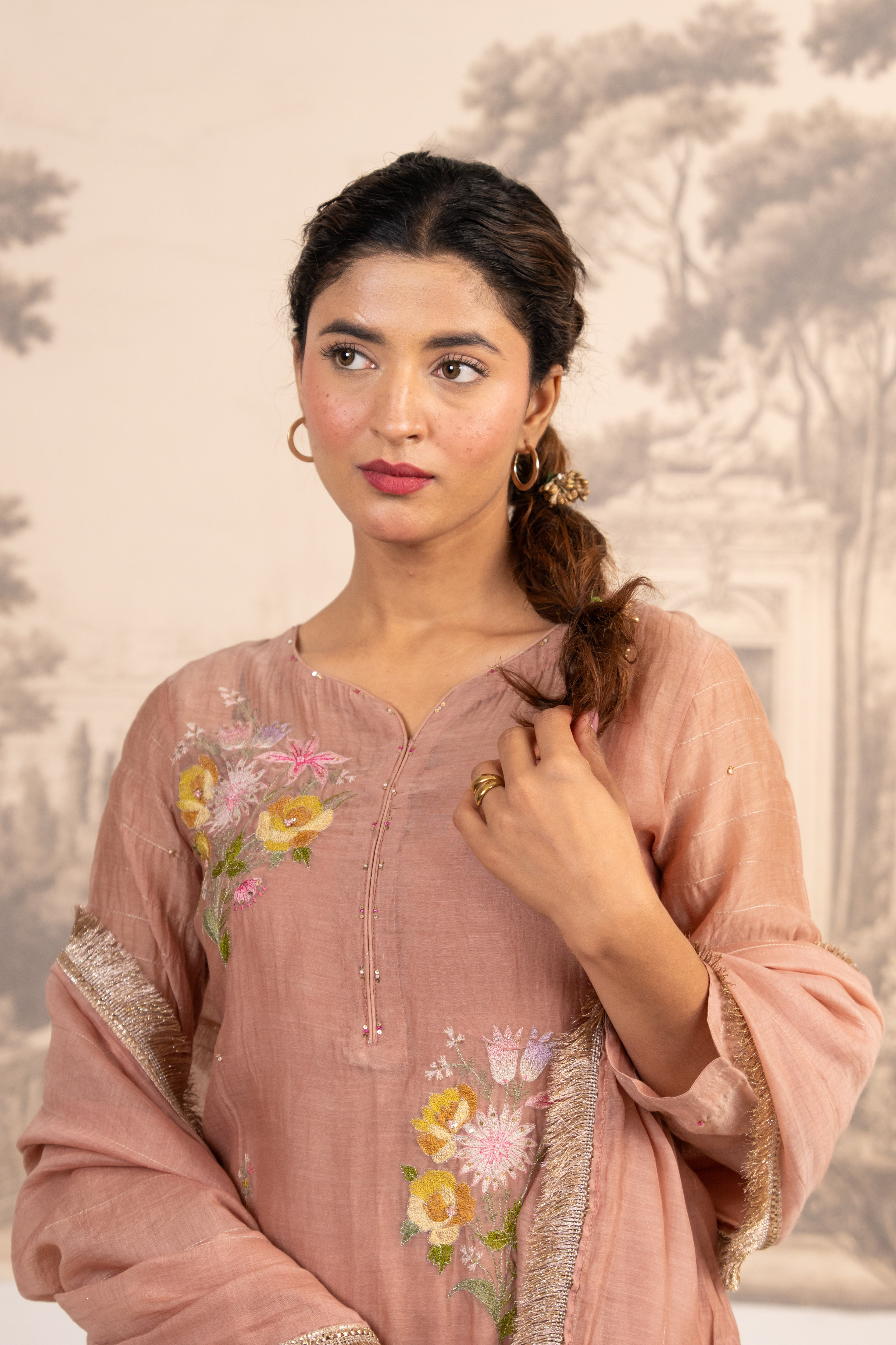 TWIN BOUQUET PEACH SUIT SET