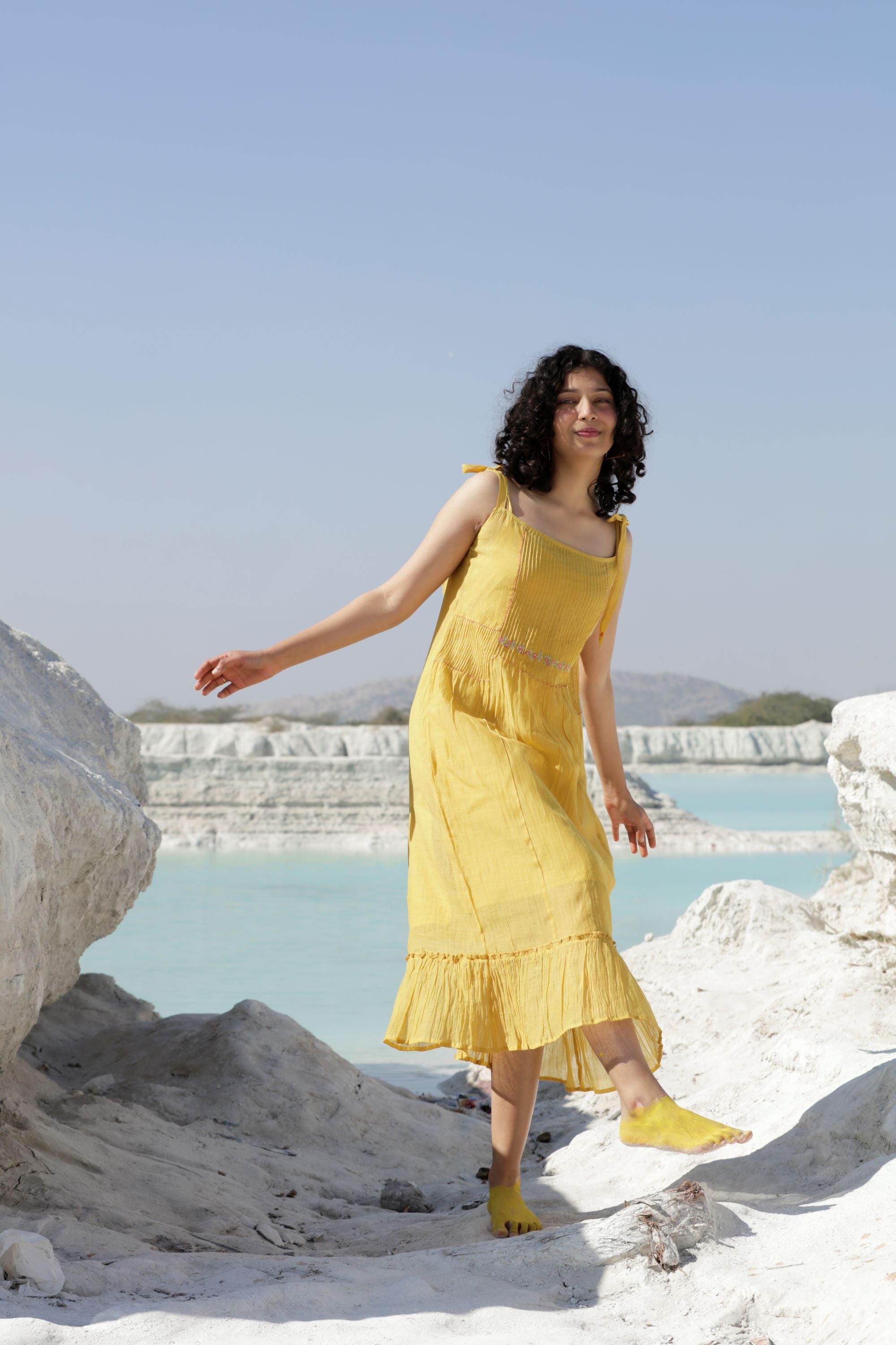 Mustard yellow
shoulder tie dress