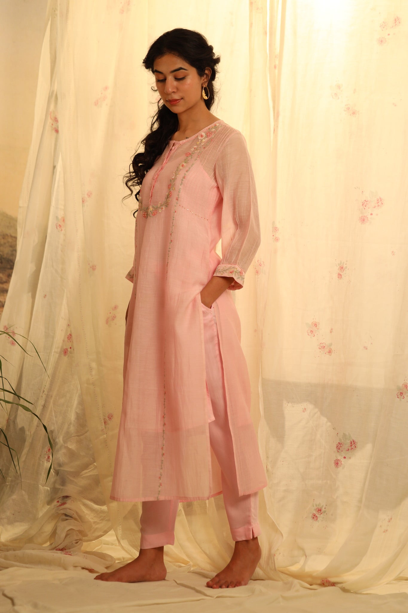 Blush pink camellia kurta set with duppata