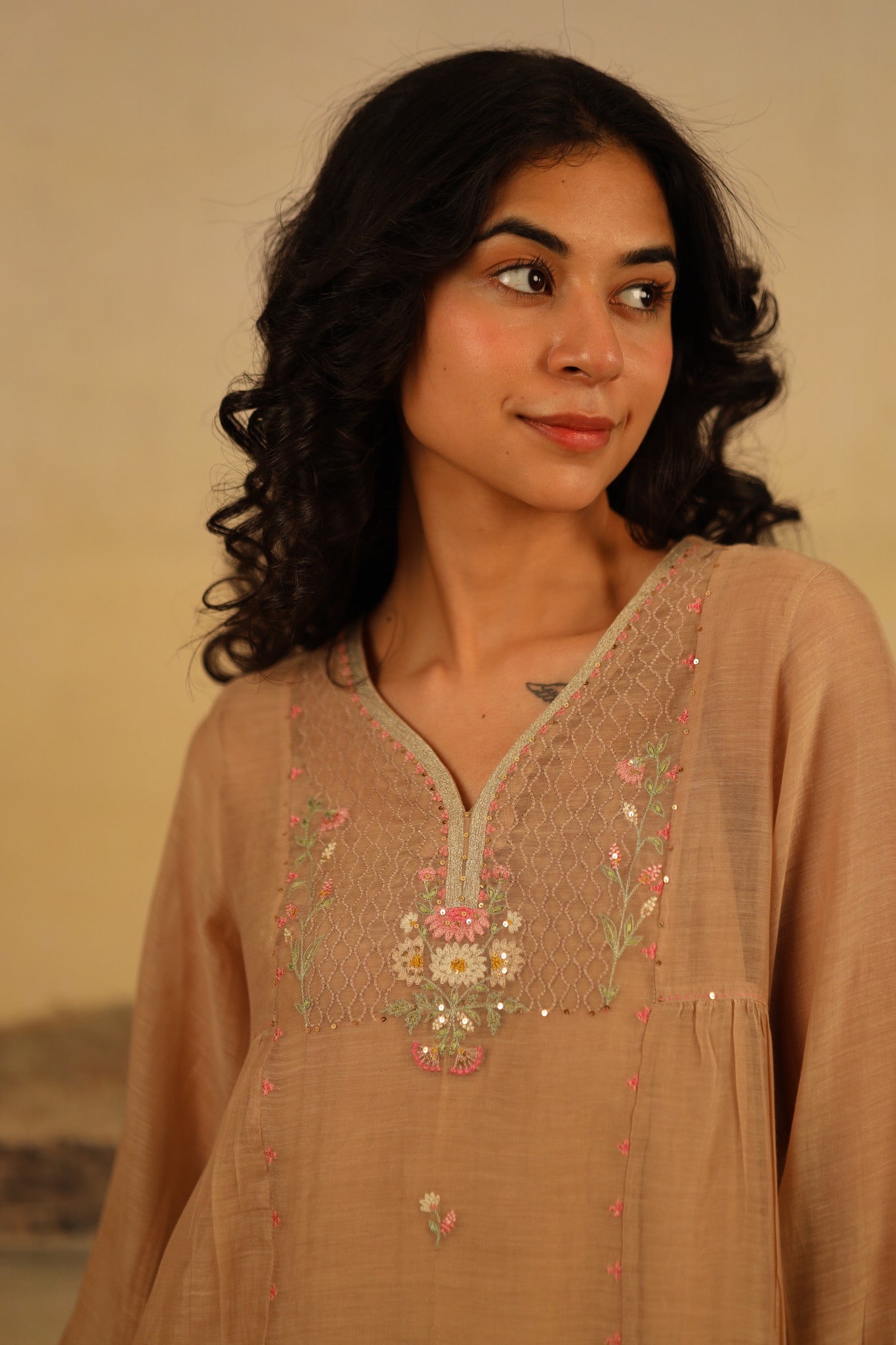 chiku juhi yoke kurta set with scarf