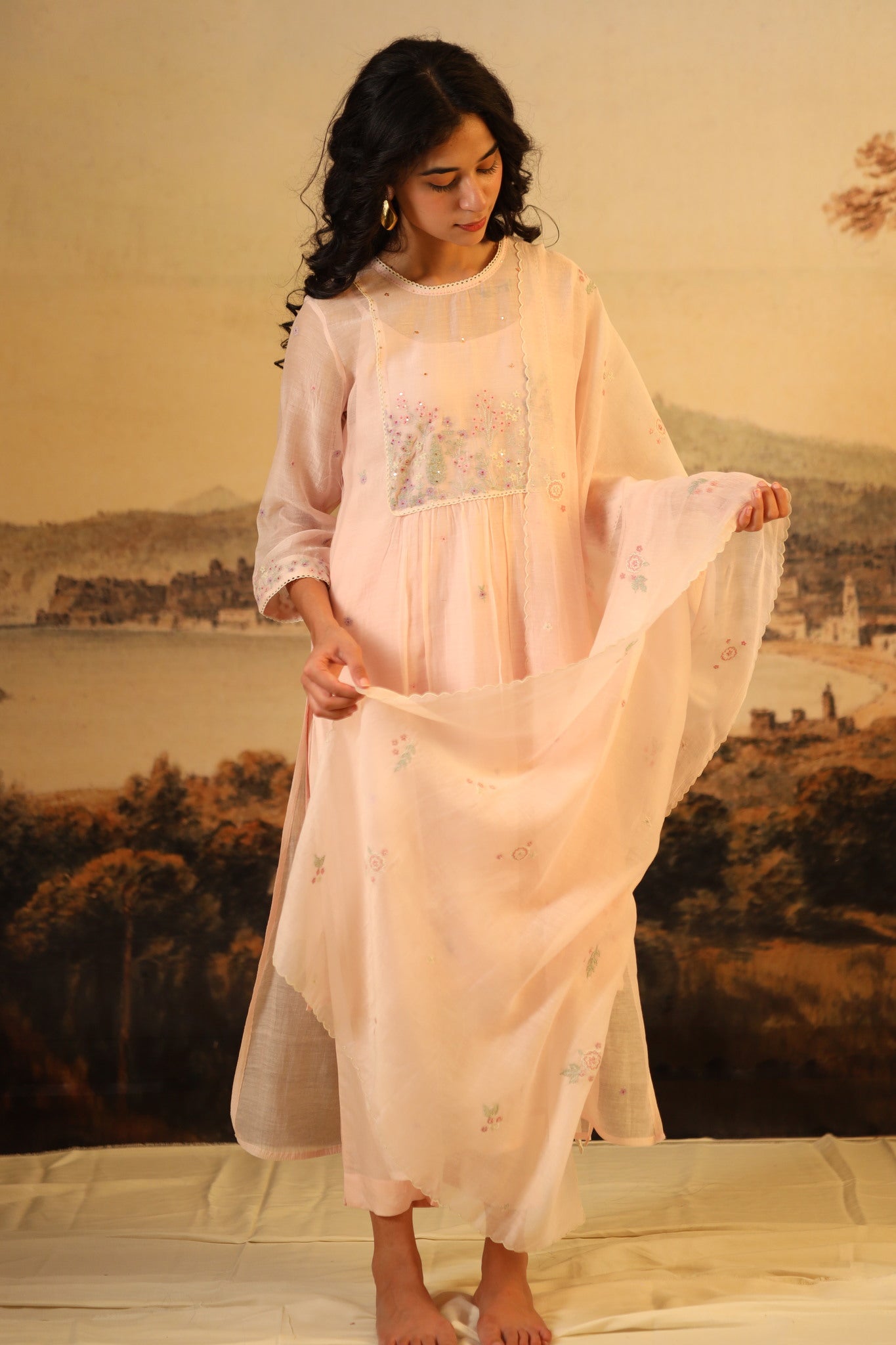 Ivory pink flamingo kurta set with dupatta