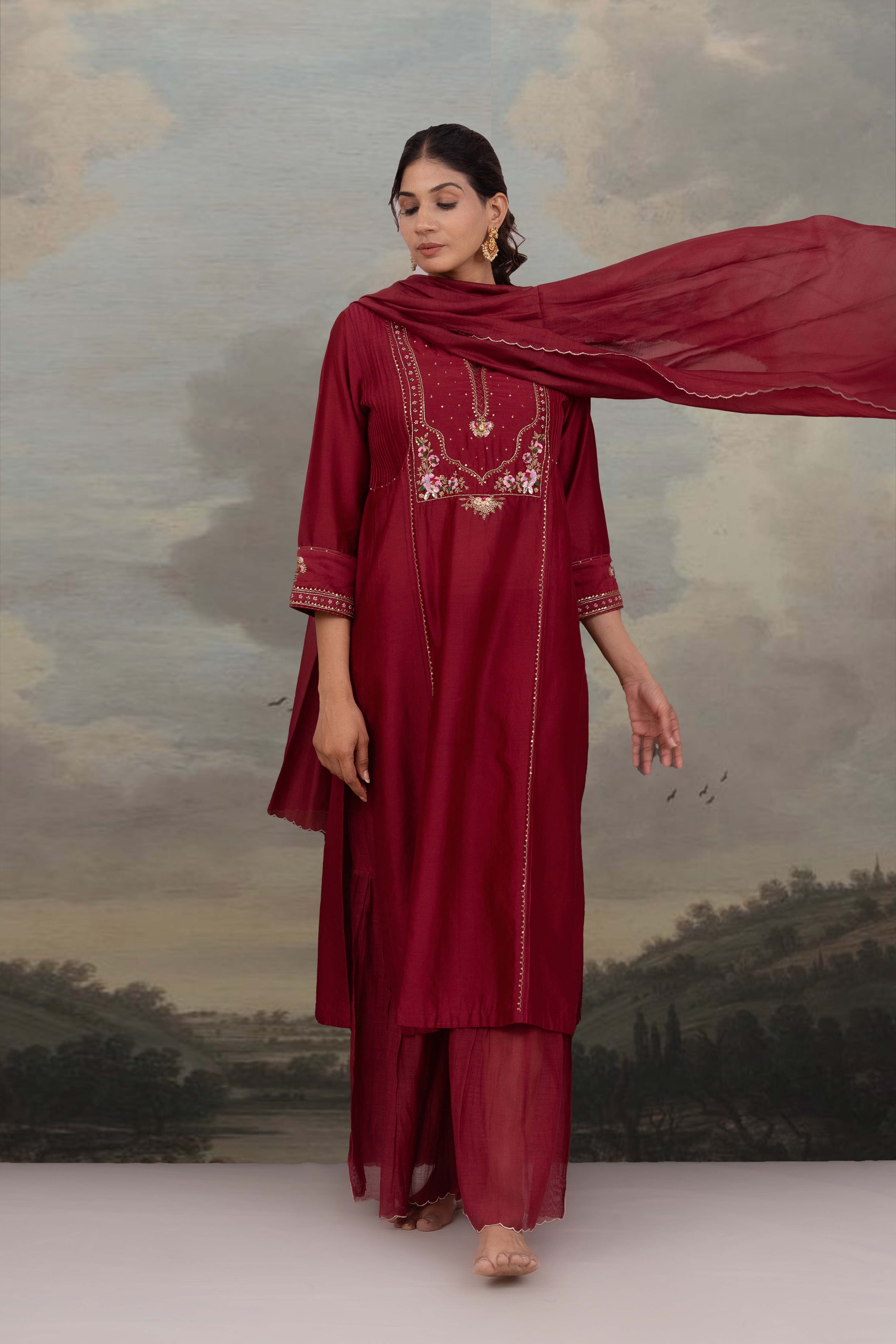 MAGENTA PINK MEHRAB SUIT SET