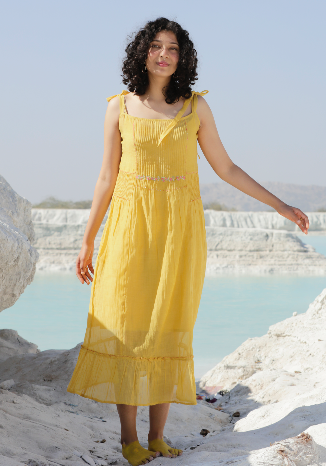 Mustard yellow
shoulder tie dress