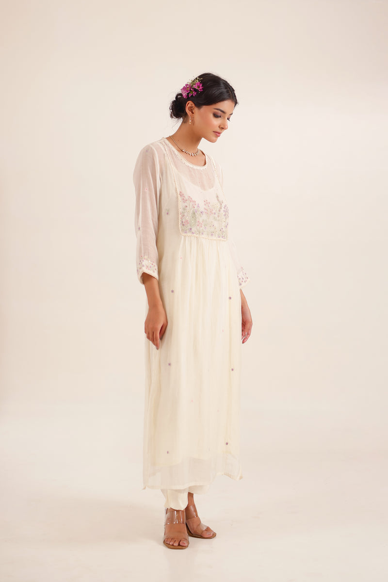IVORY WHITE FLAMINGO KURTA SET
