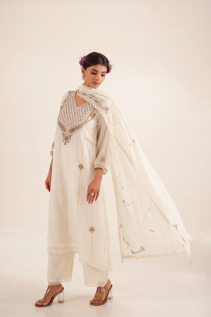 WHITE AMBIYA DRESS SET