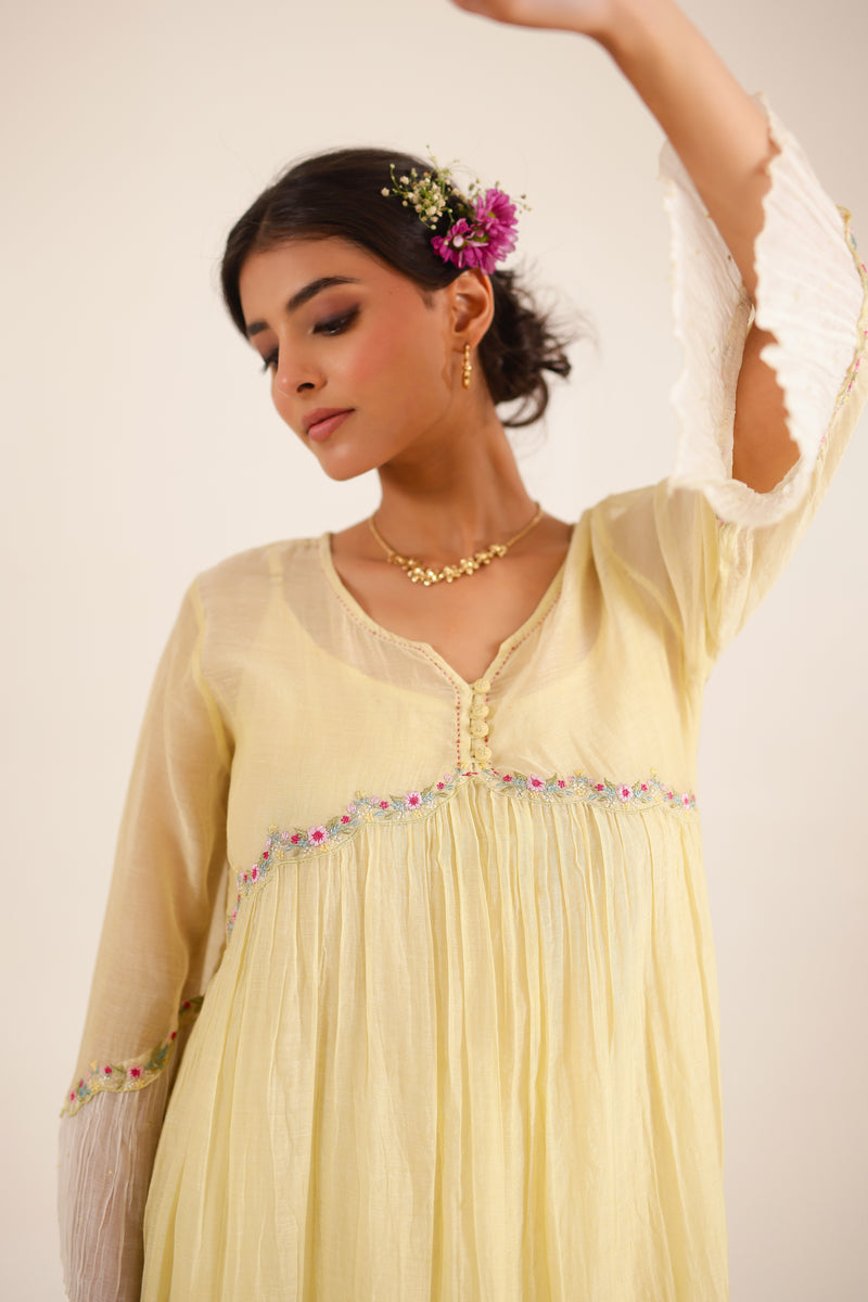 PASTLE GREEN NYRAA KURTA SET