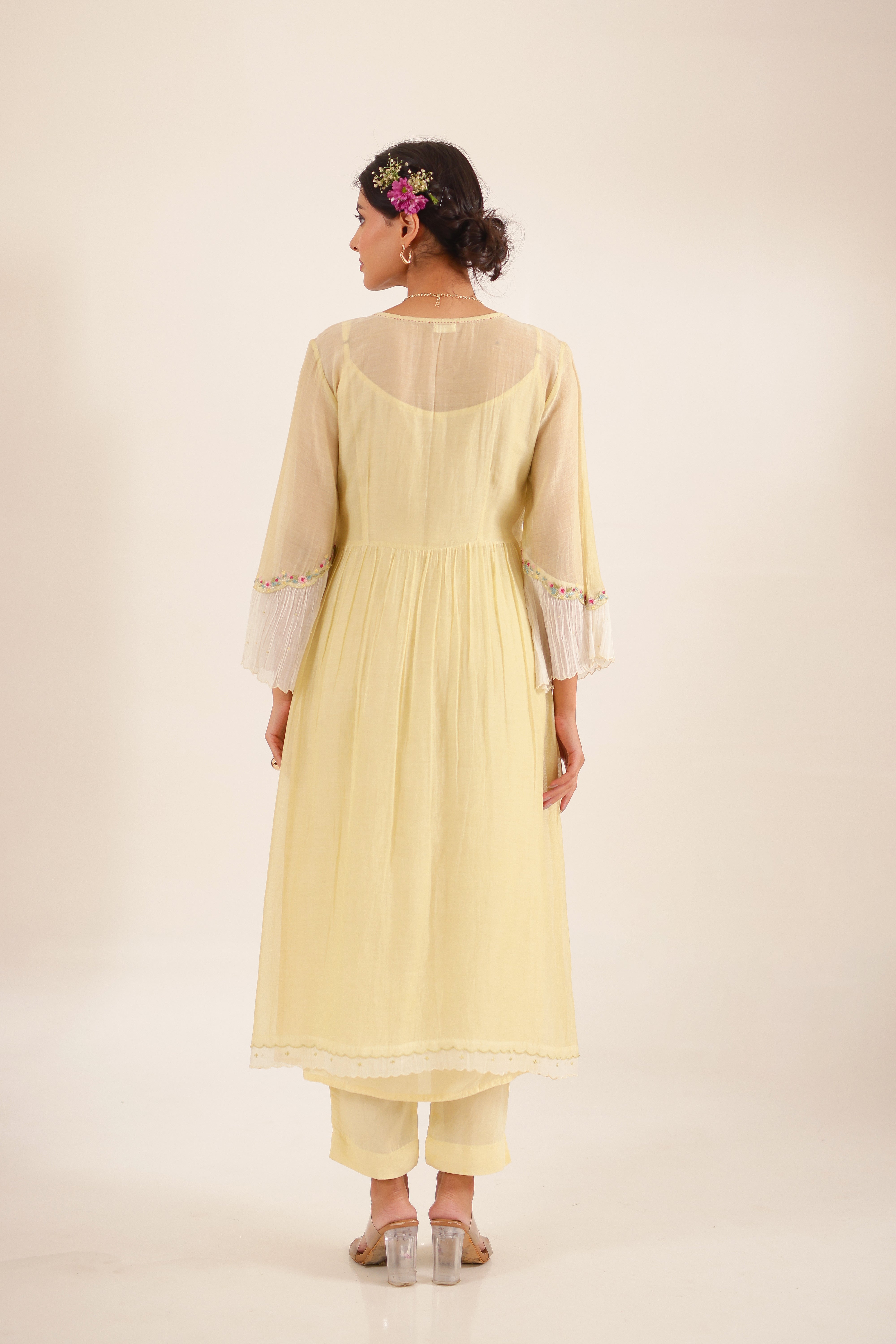 PASTLE GREEN NYRAA KURTA SET