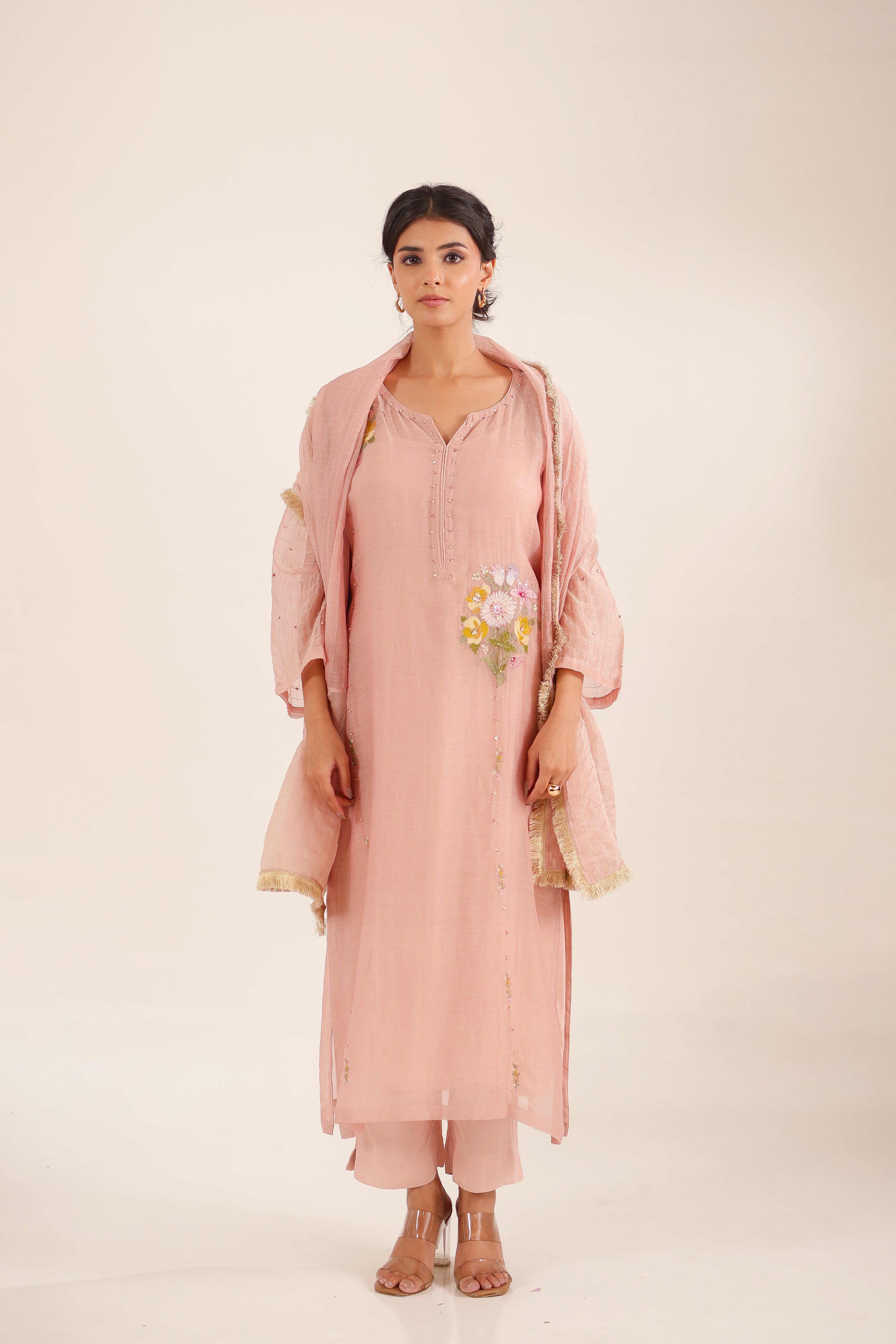 Twin bouquet peach suit set
