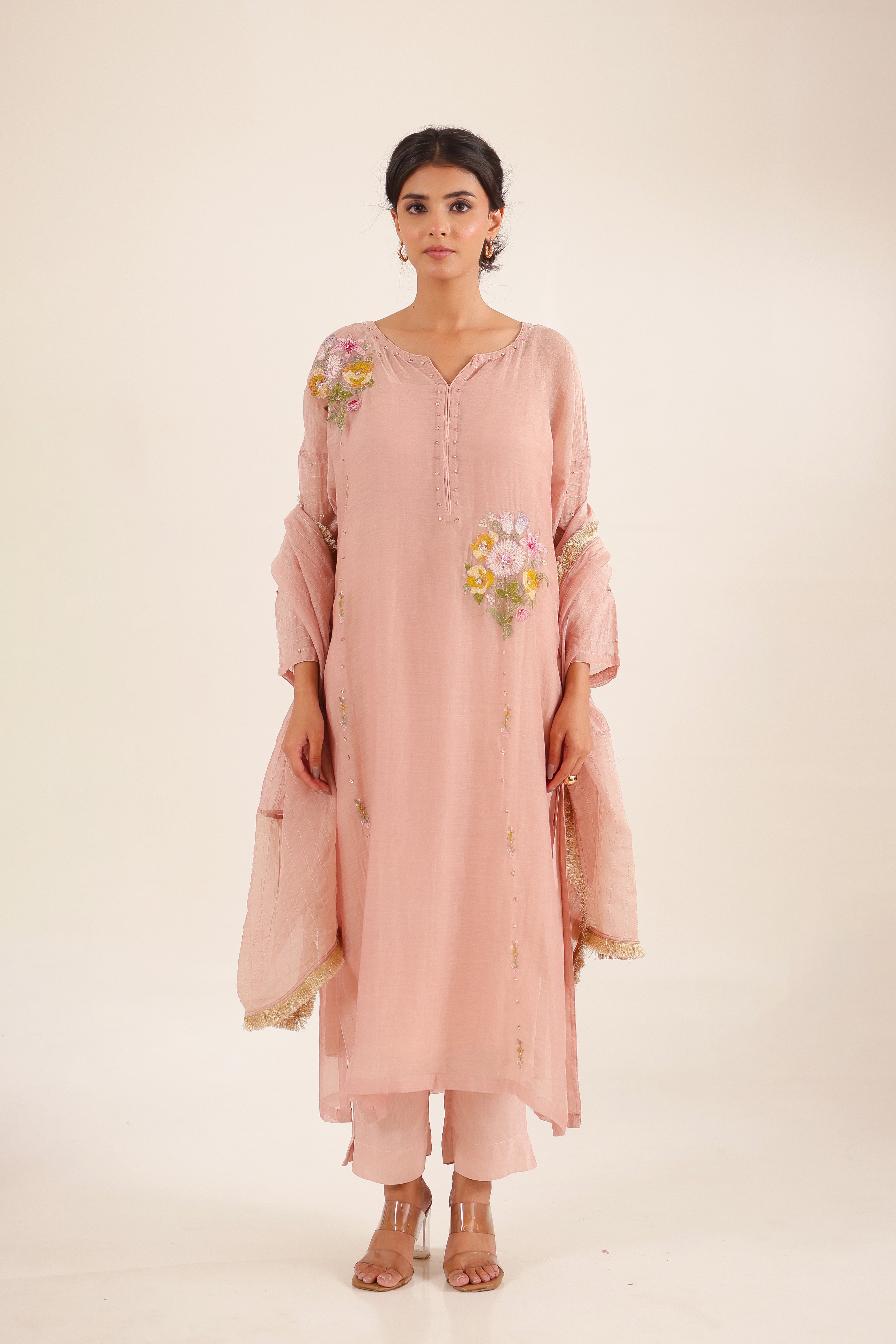 Twin bouquet peach suit set