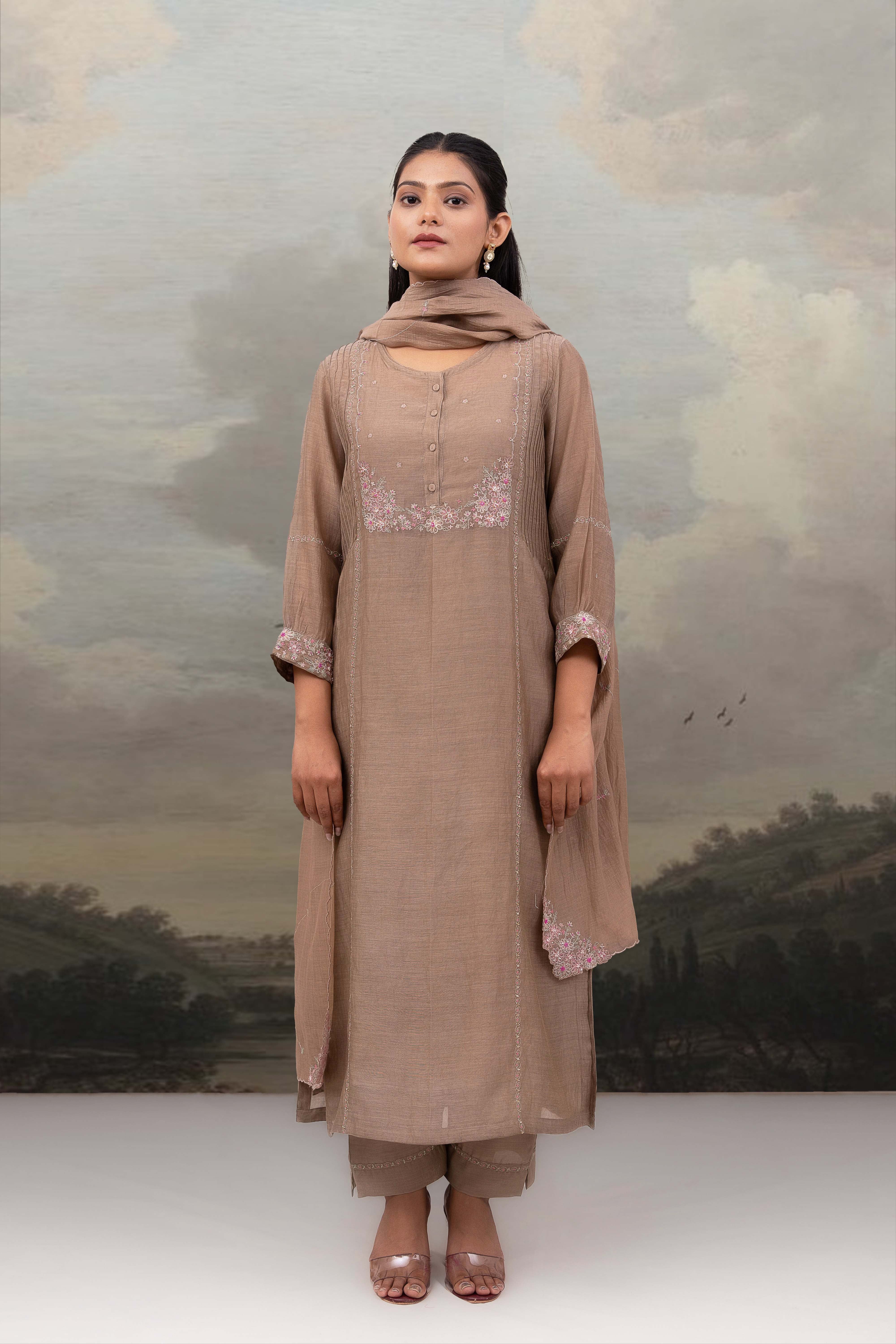 Chiku beaded bageecha suit set