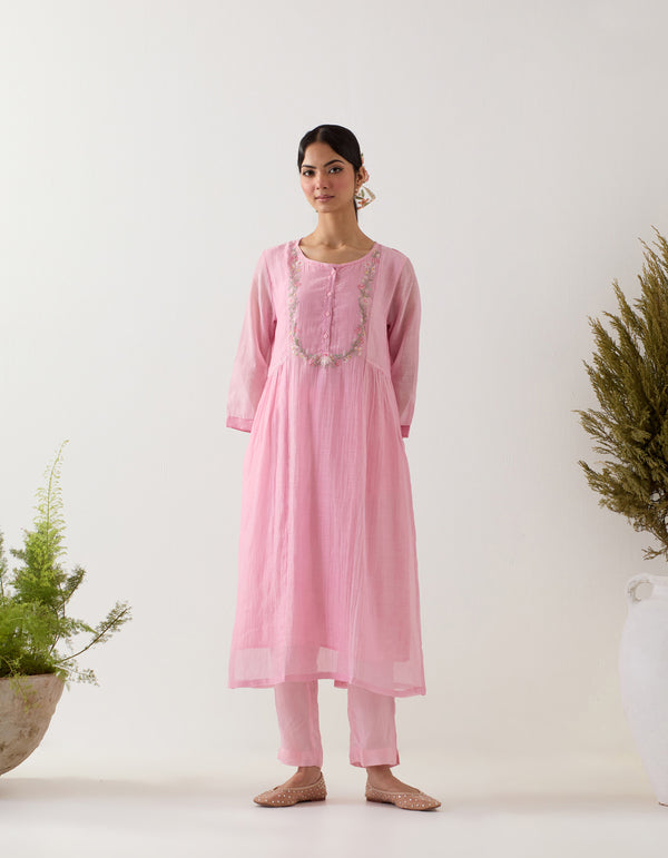 Blush pink camelia kurta set with gathers