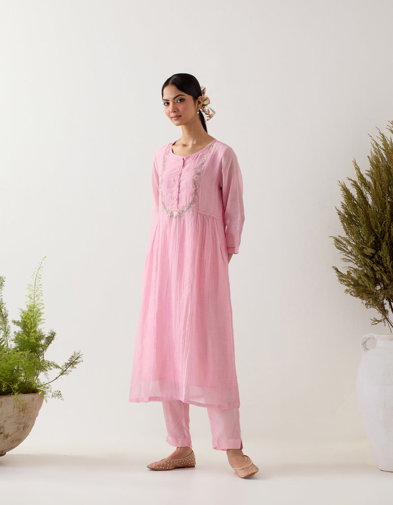 Blush pink camelia kurta set with gathers