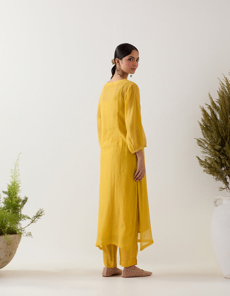 Mustard mughal buta kurta set