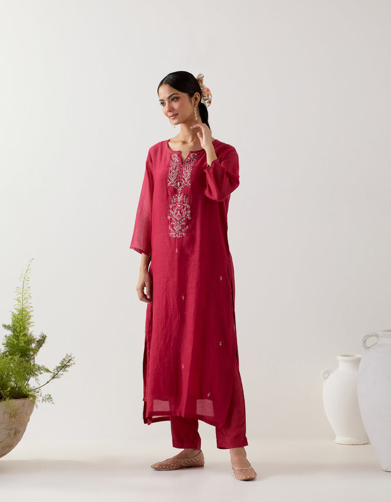 Red floral necklace kurta set