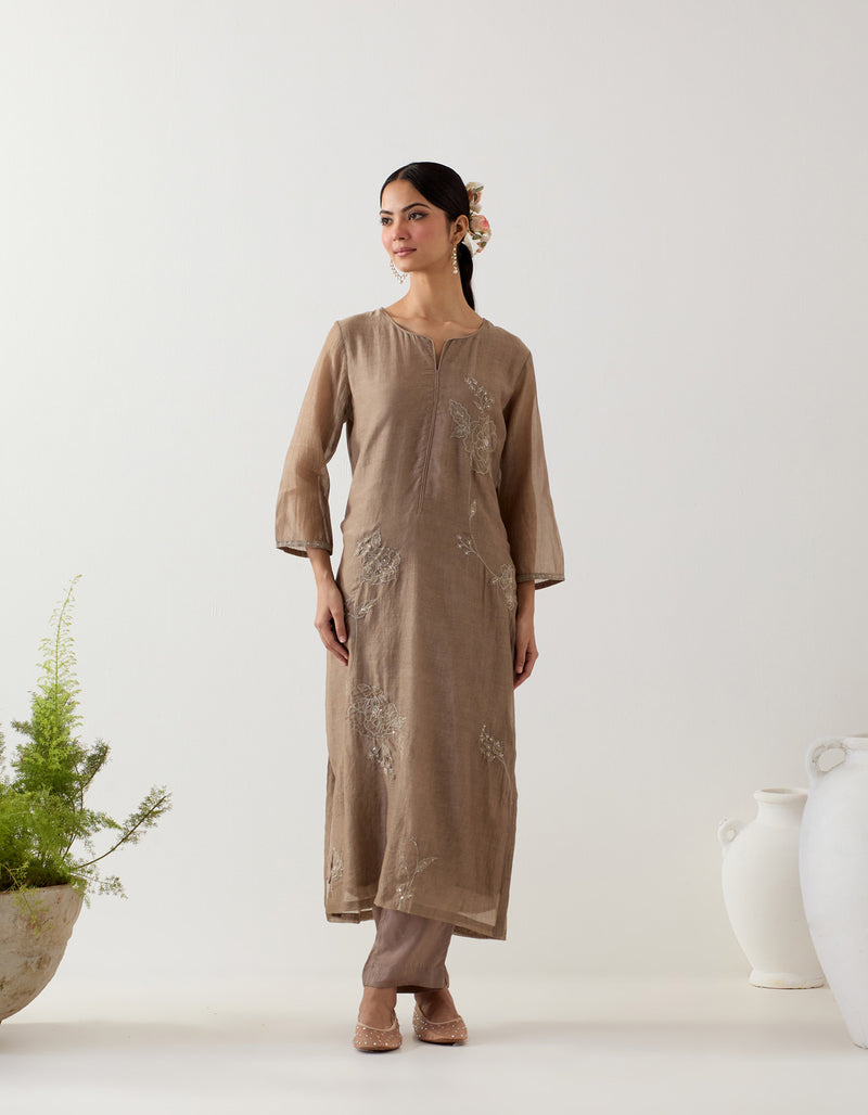 Chiku tonal applique kurta set