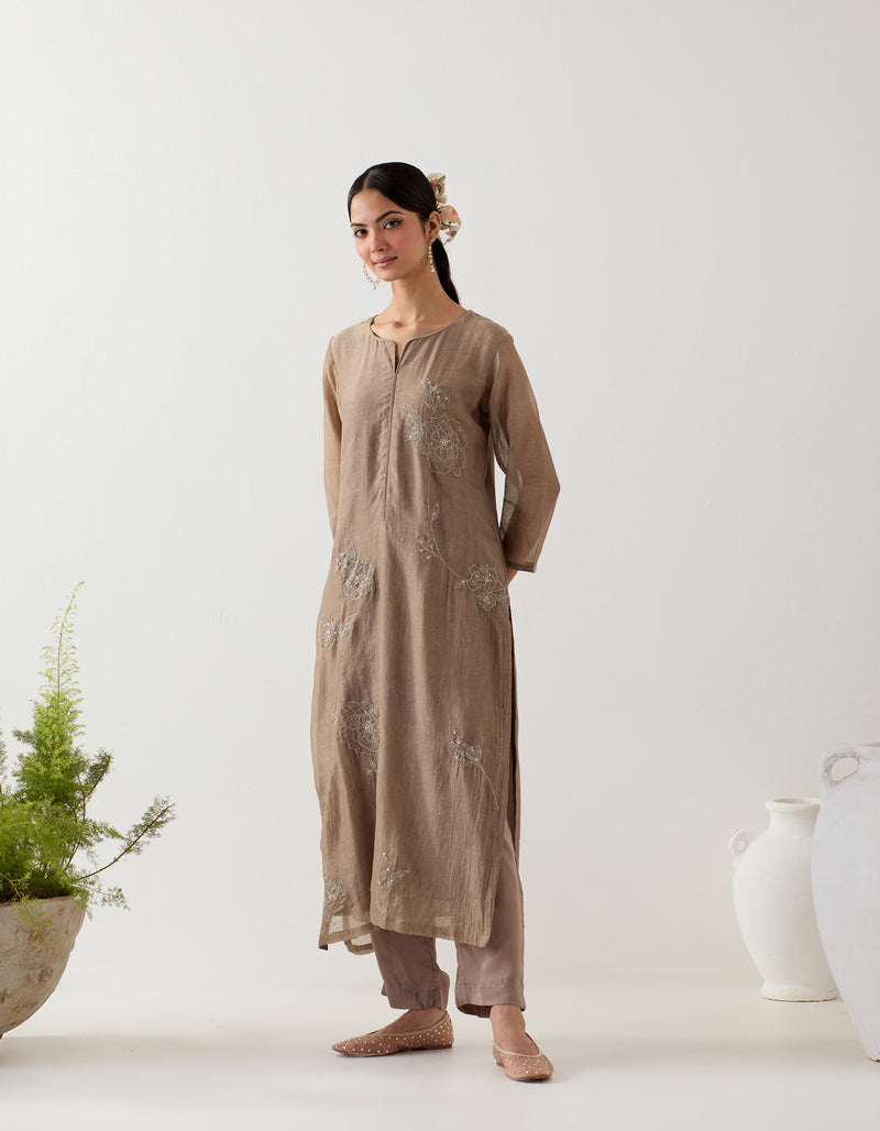 Chiku tonal applique kurta set