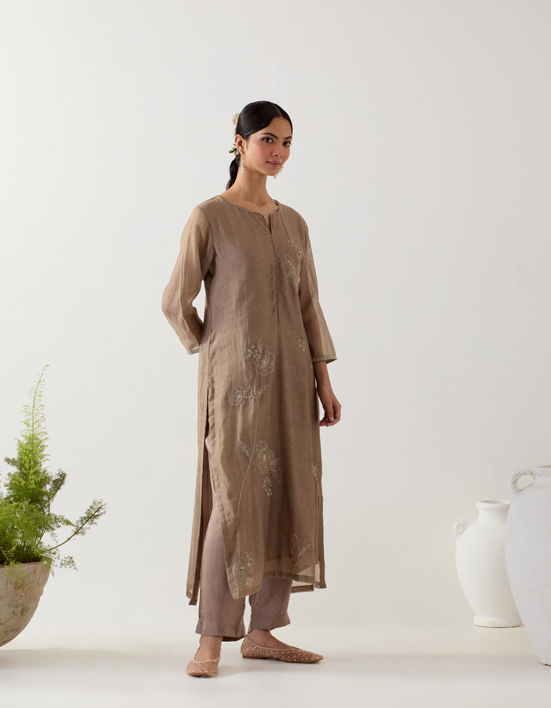 Chiku tonal applique kurta set