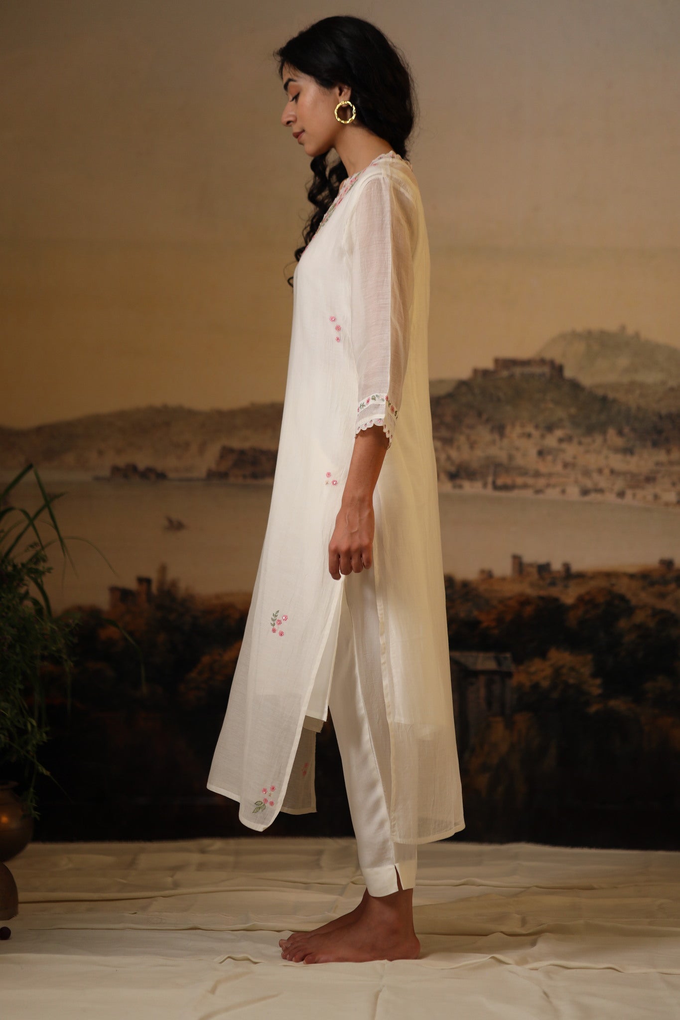Ivory White Rangoon kurta set with dupatta