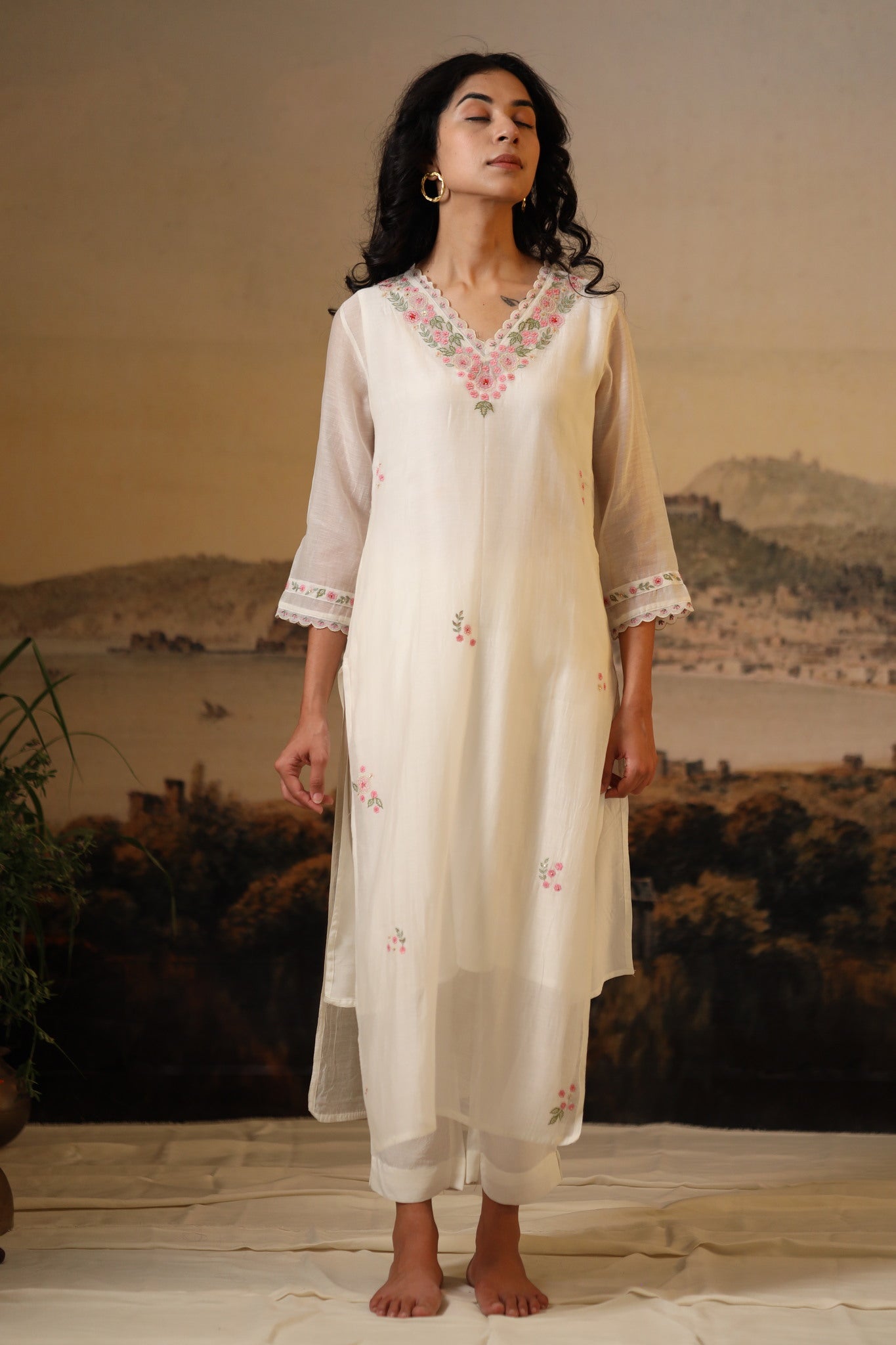 Ivory White Rangoon kurta set with dupatta