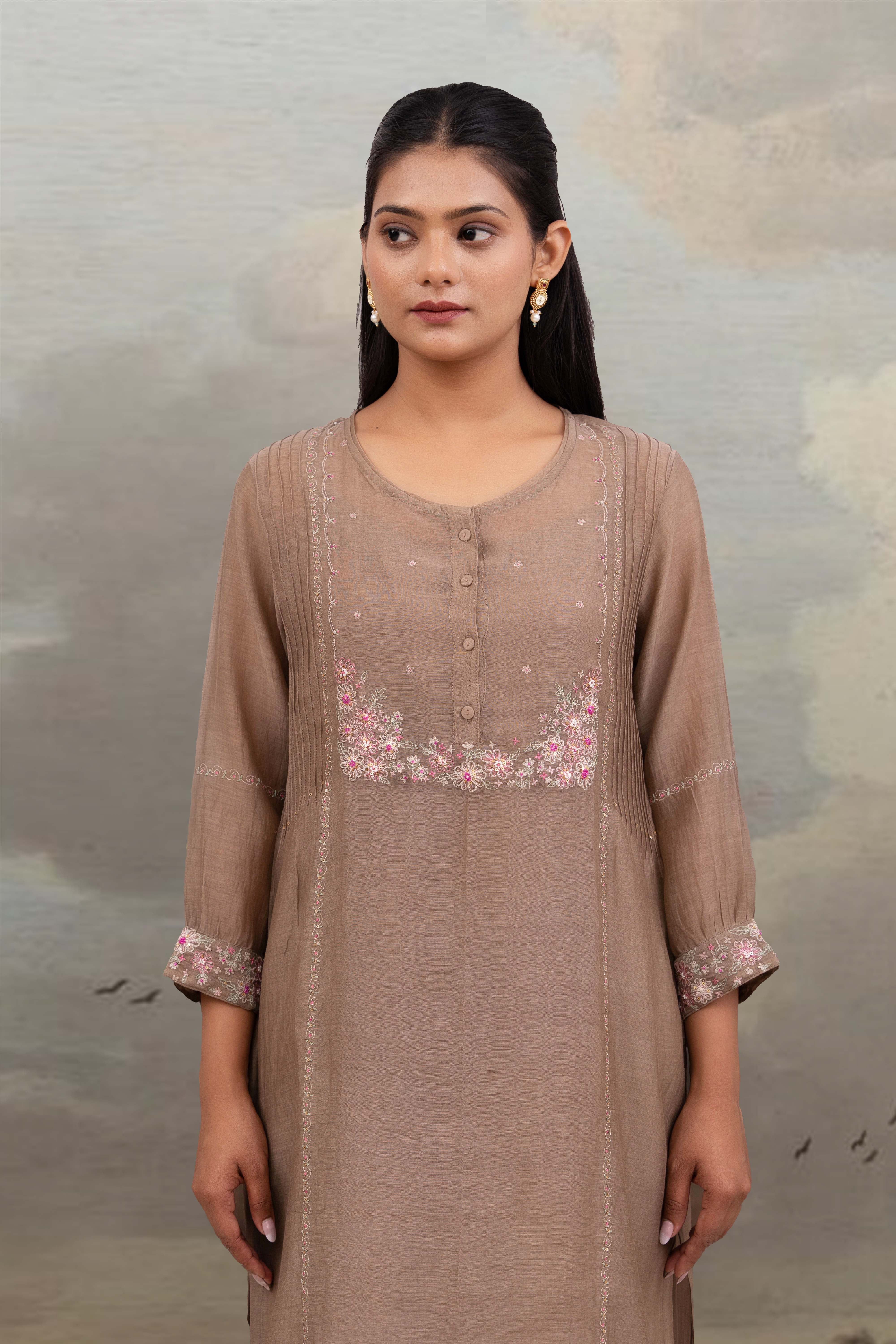 Chiku beaded bageecha suit set