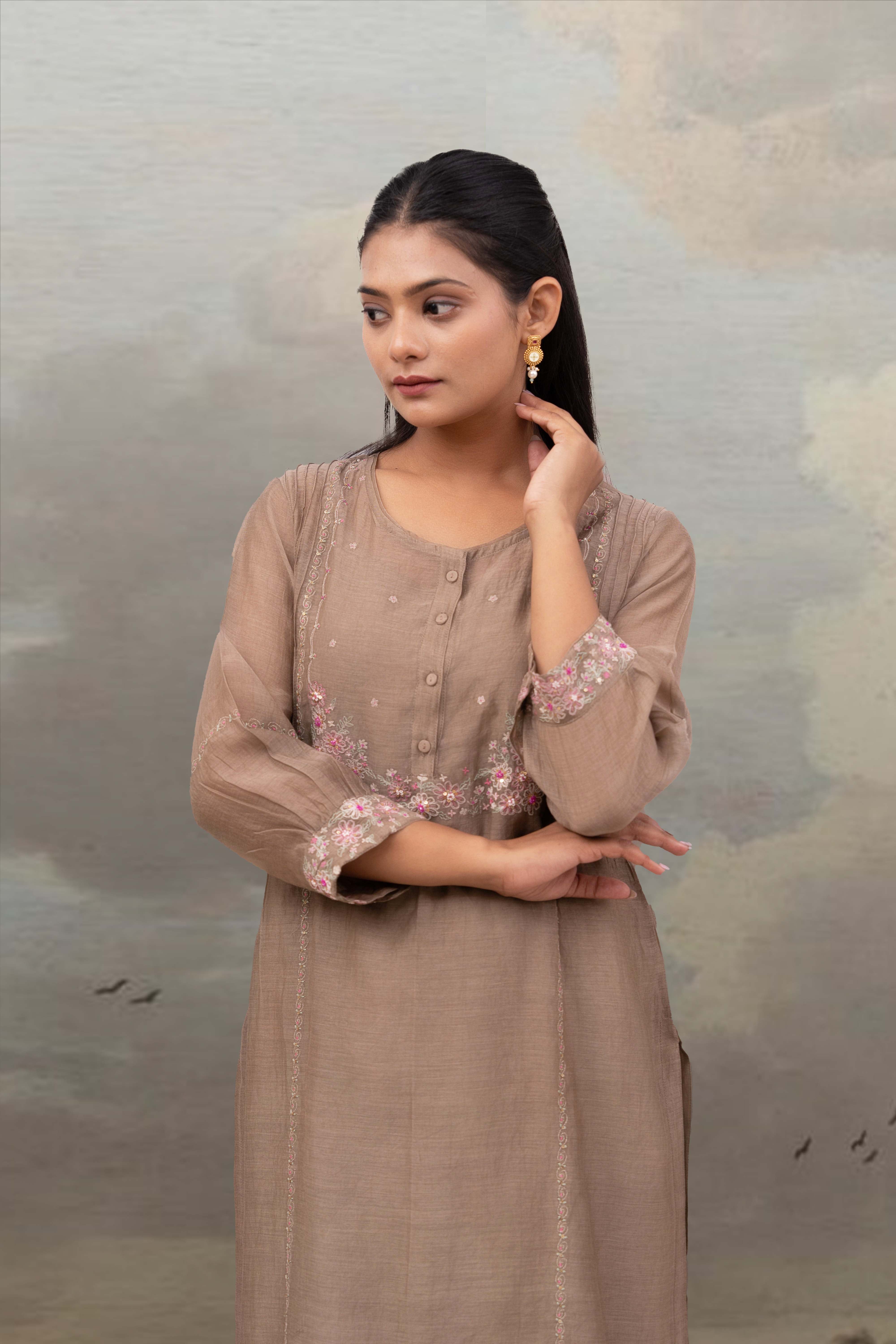 Chiku beaded bageecha suit set