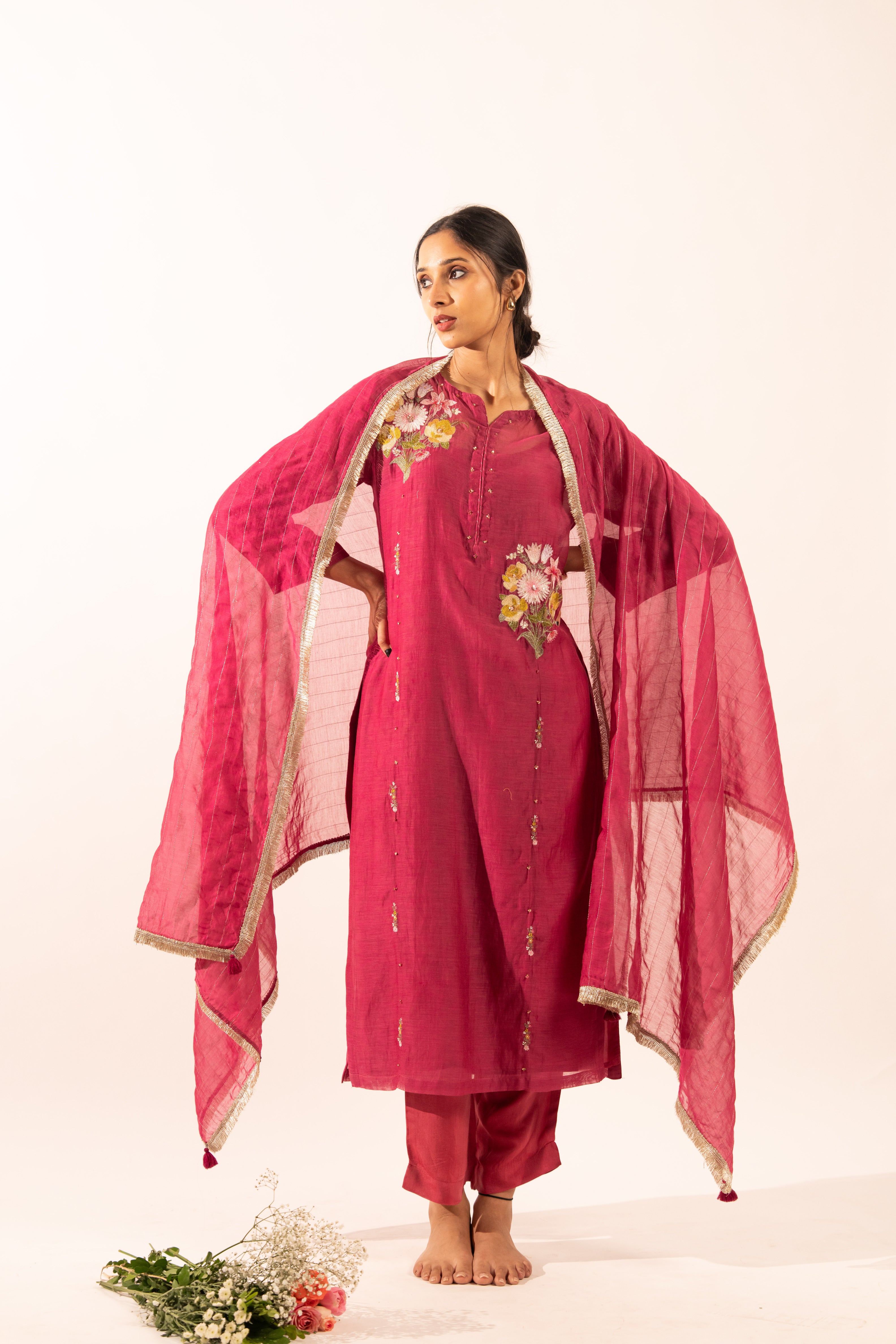 Rani pink twin bouquet suit set with duppata