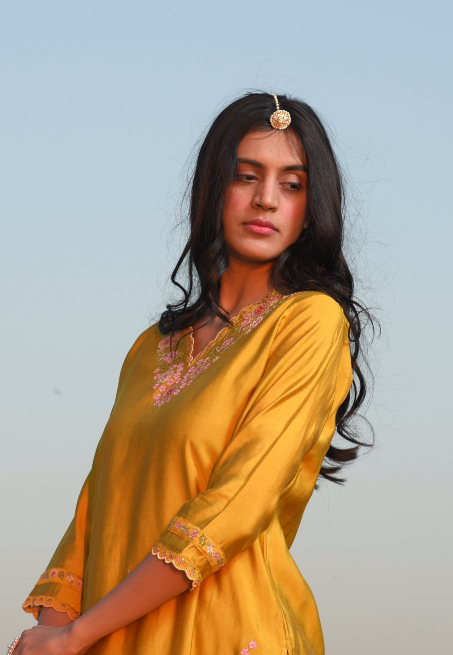Mustard v neck bail kurta set