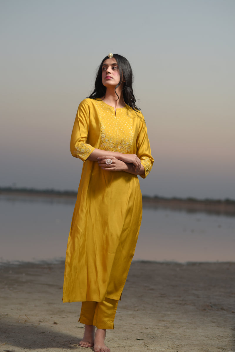 Mustard juhi phool kurta set