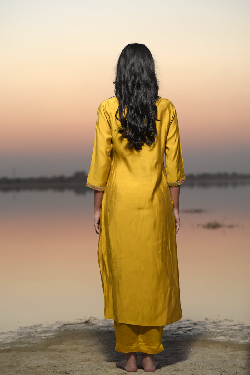 Mustard Rain lily kurta set