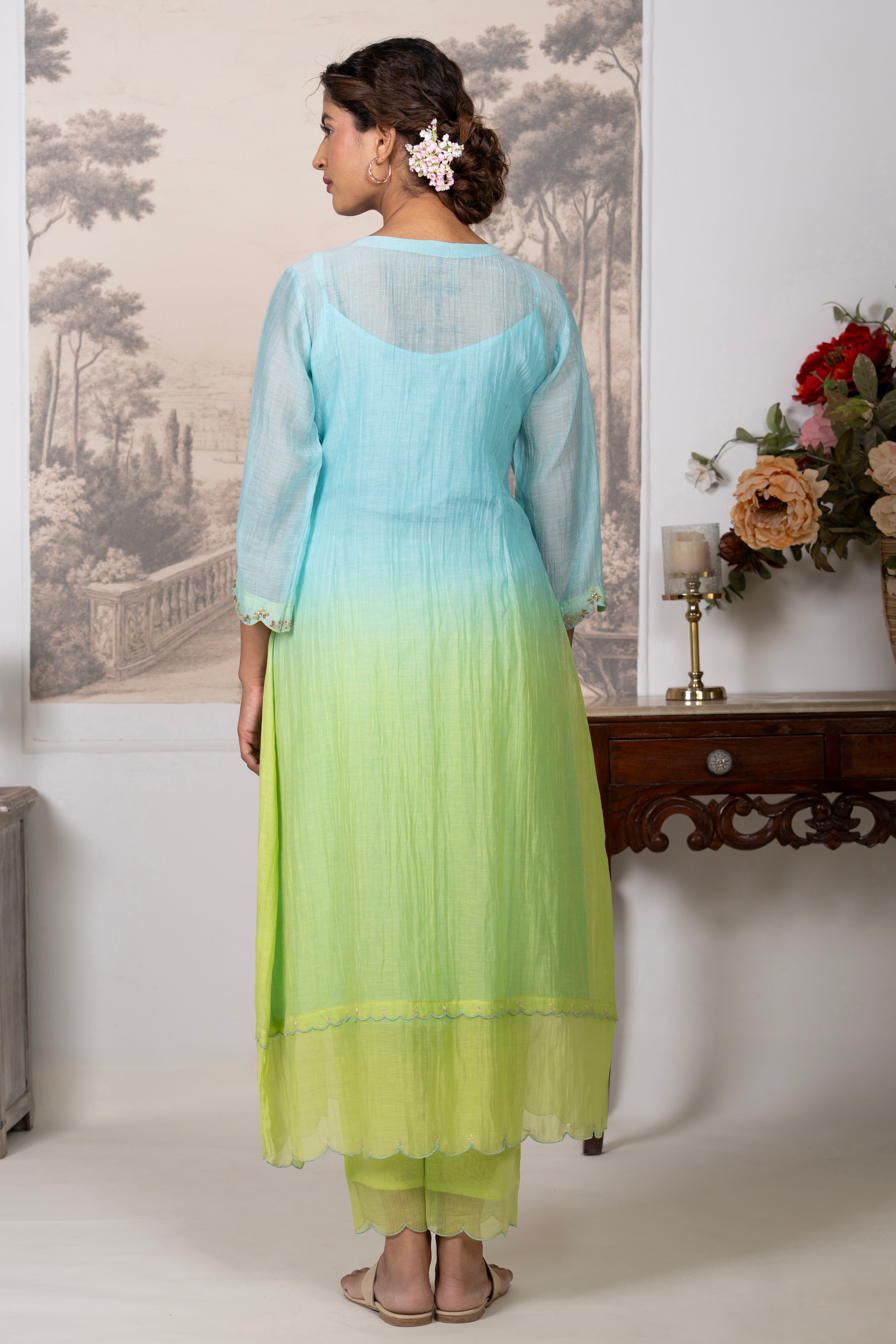 NEON TEAL OMBRE YOKE TREE SUIT SET
