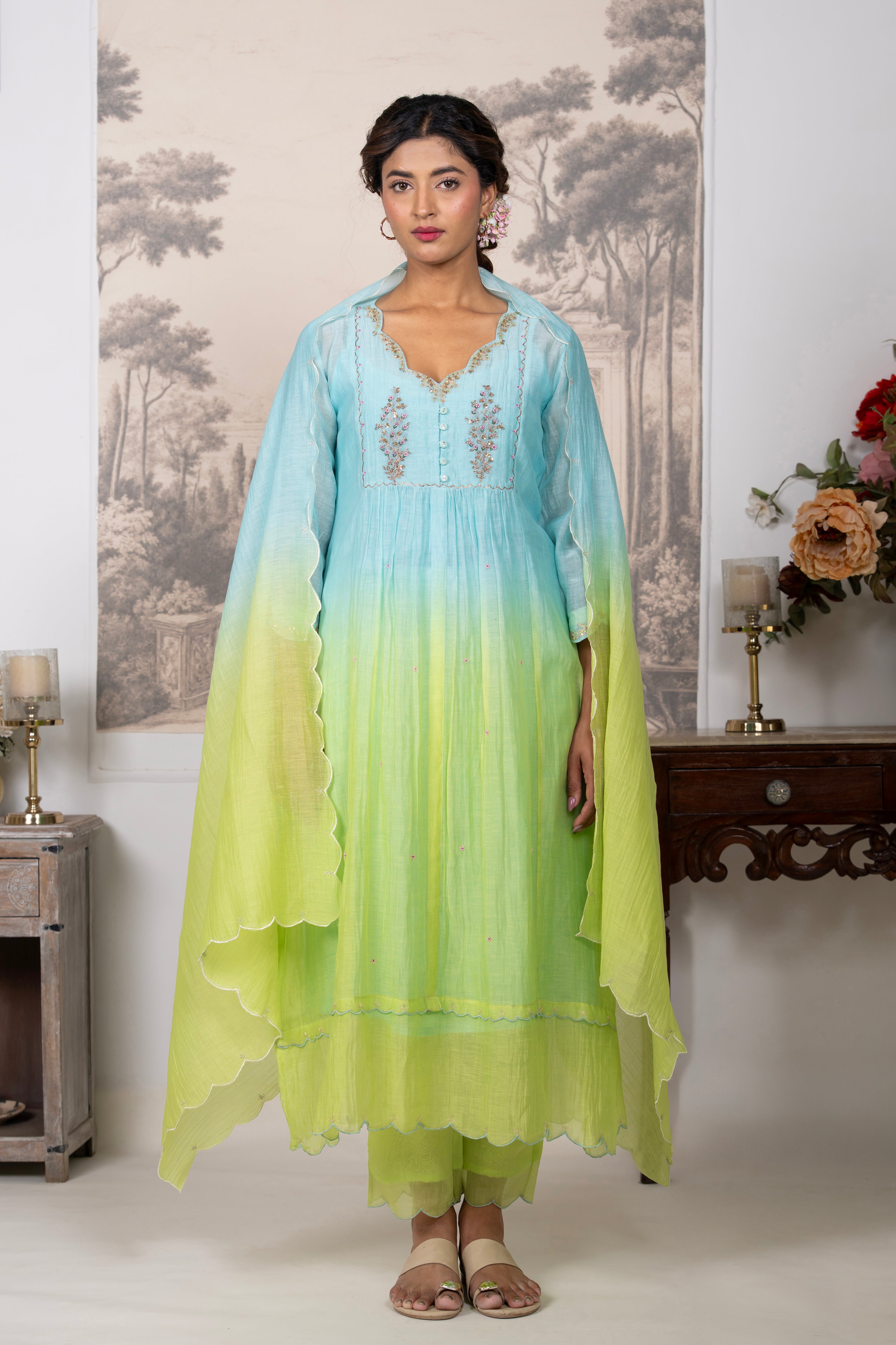 NEON TEAL OMBRE YOKE TREE SUIT SET