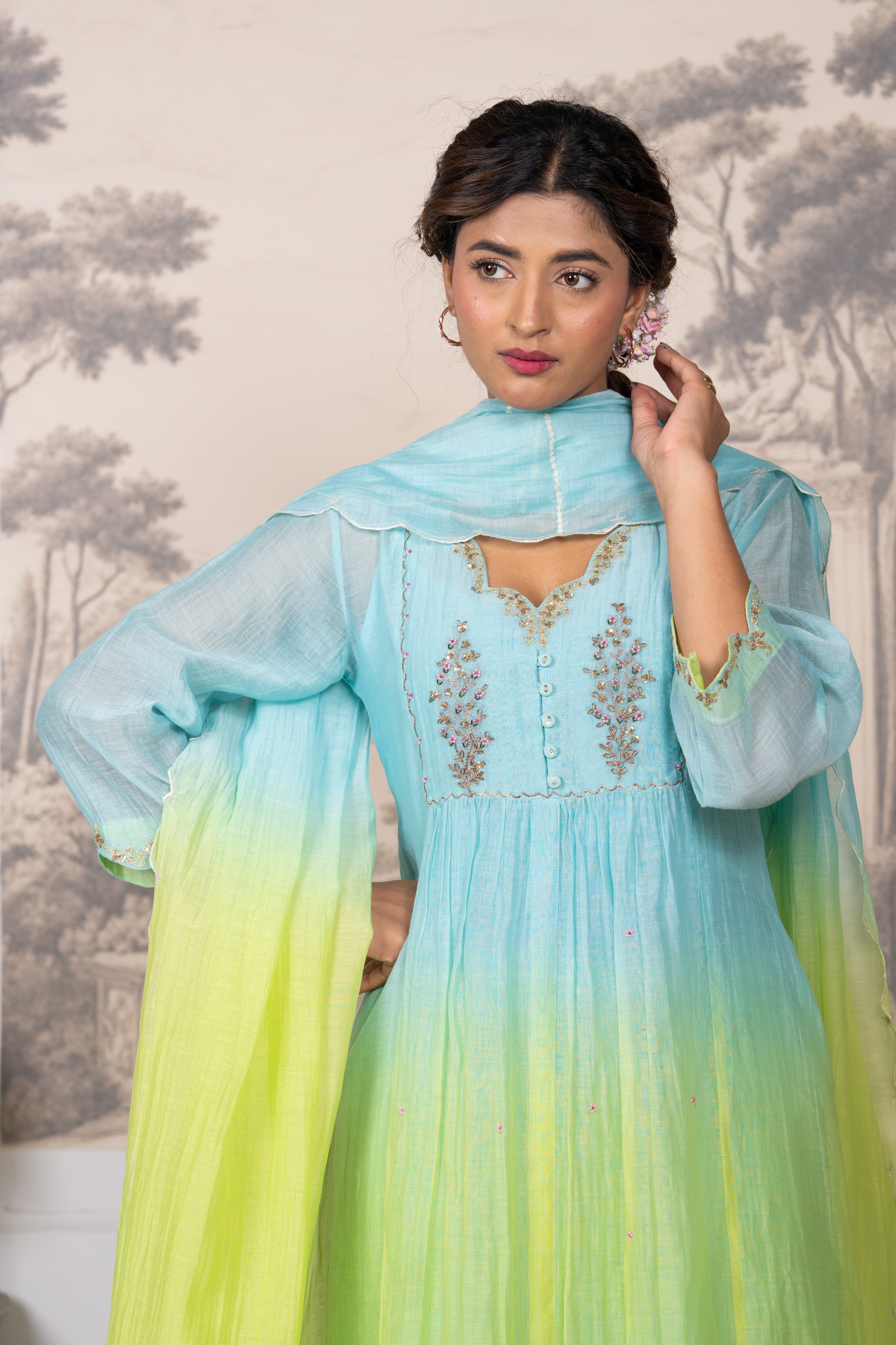 NEON TEAL OMBRE YOKE TREE SUIT SET