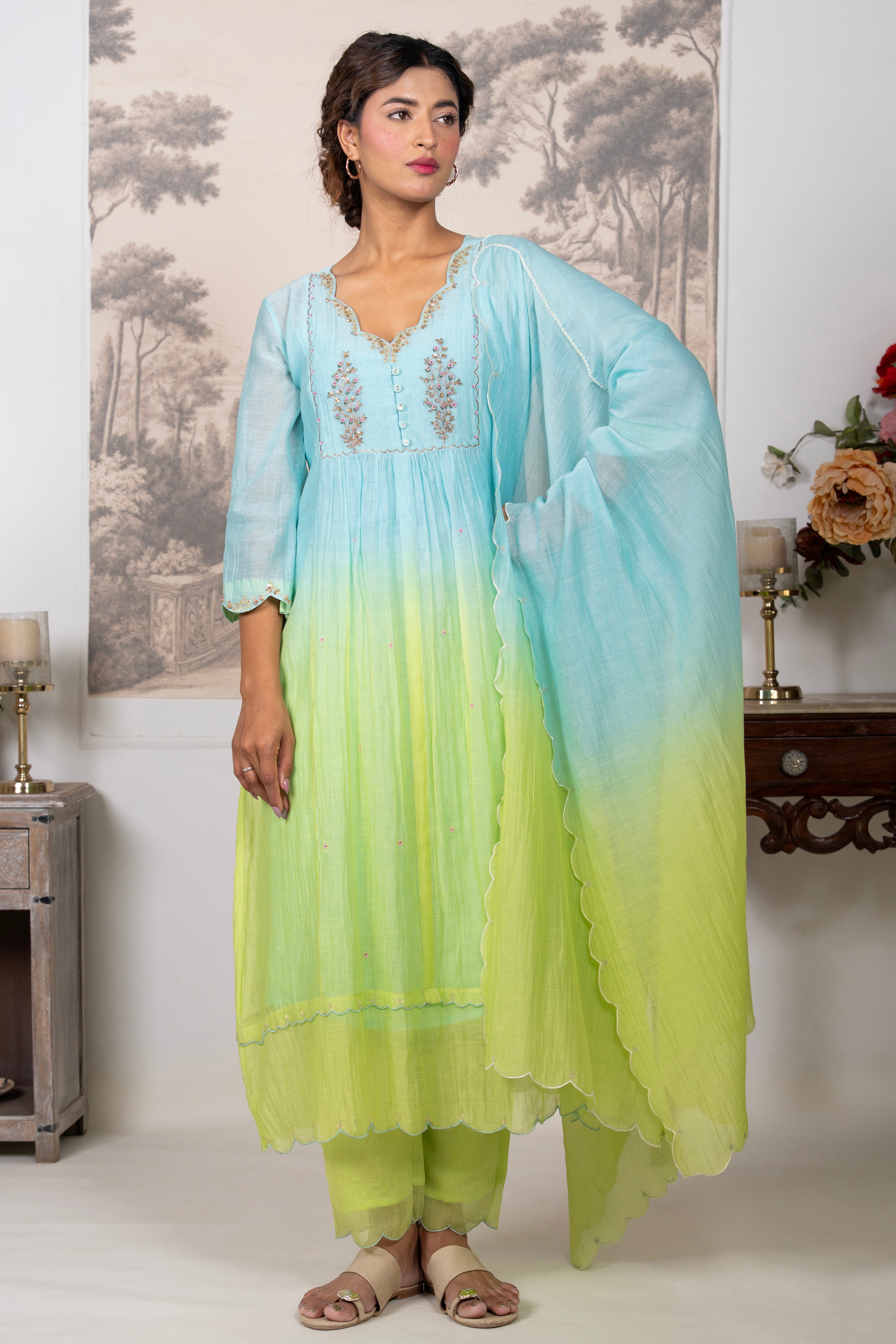 NEON TEAL OMBRE YOKE TREE SUIT SET
