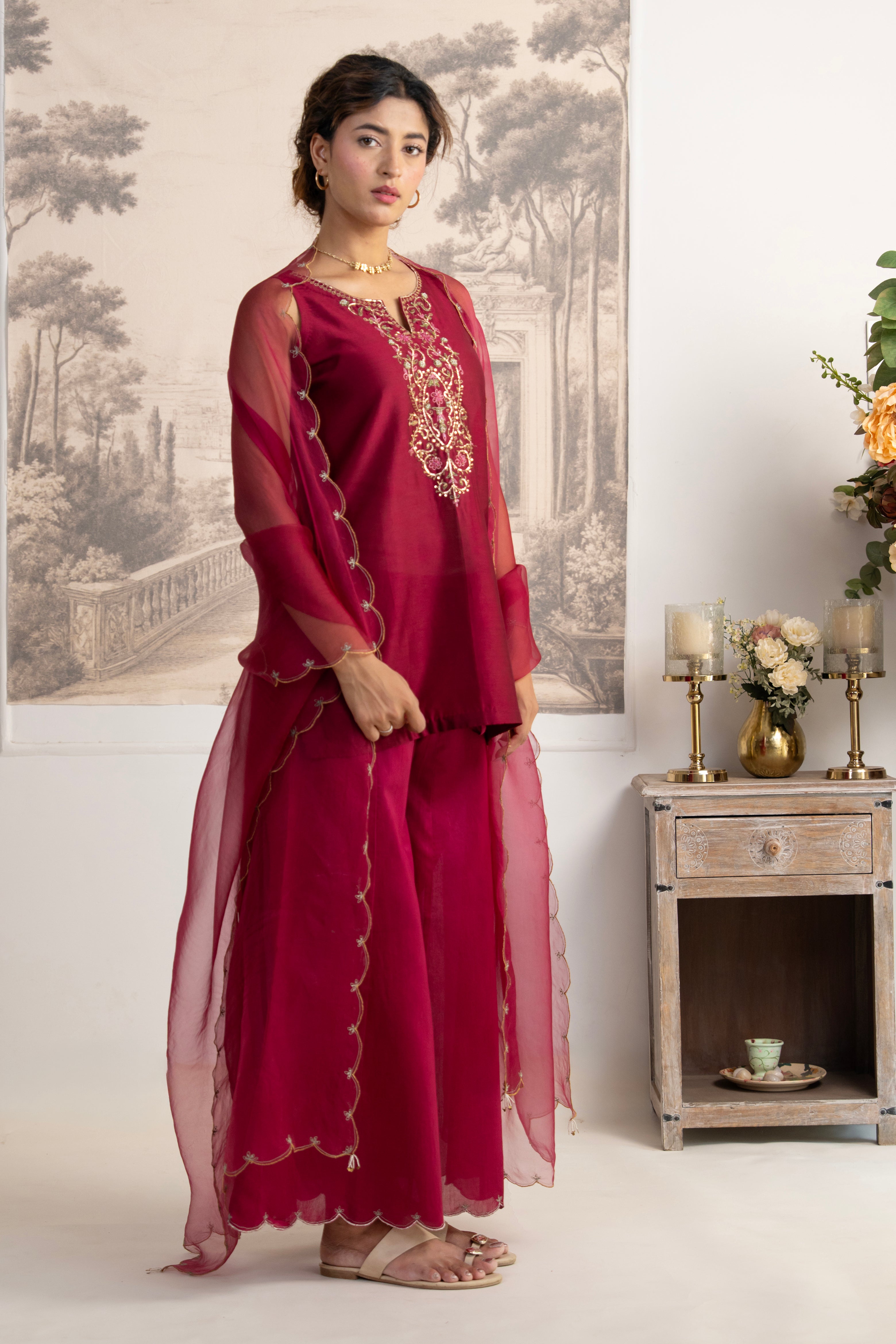HOT PINK SLEEVELESS PITTA ZARDOZI TOP WITH ORGANZA DUPATTA