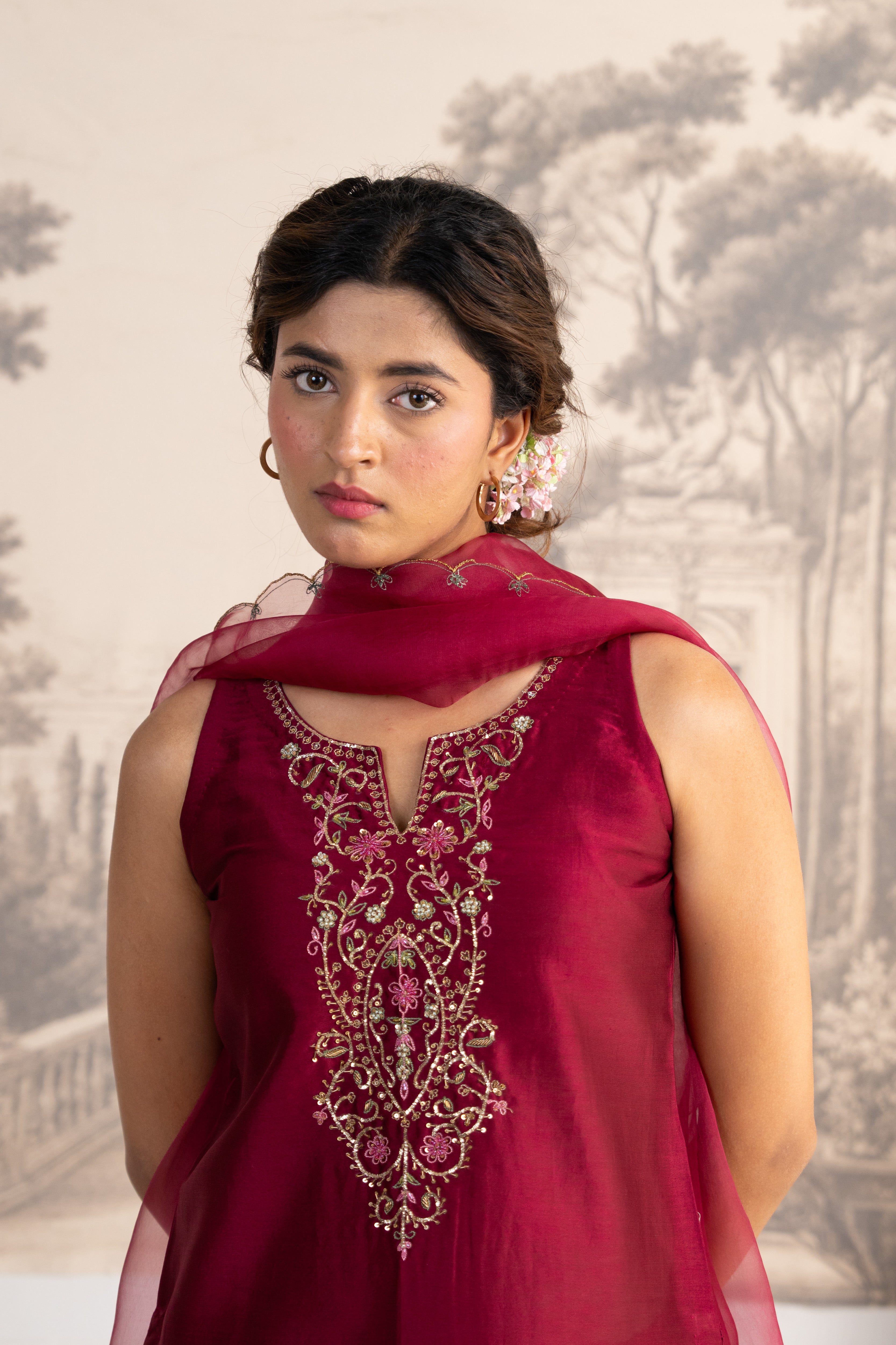 HOT PINK SLEEVELESS PITTA ZARDOZI TOP WITH ORGANZA DUPATTA