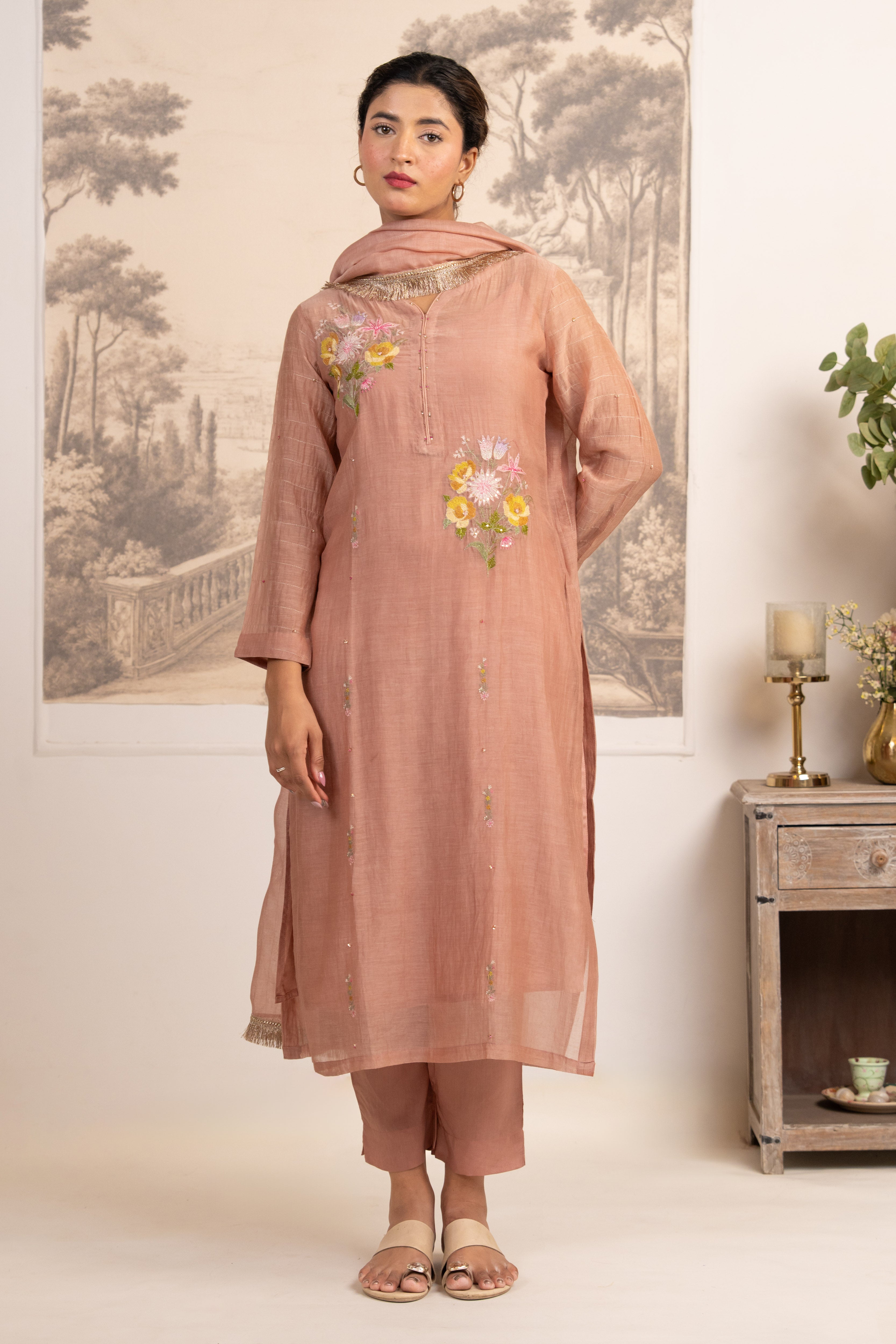 TWIN BOUQUET  PEACH SUIT SET
