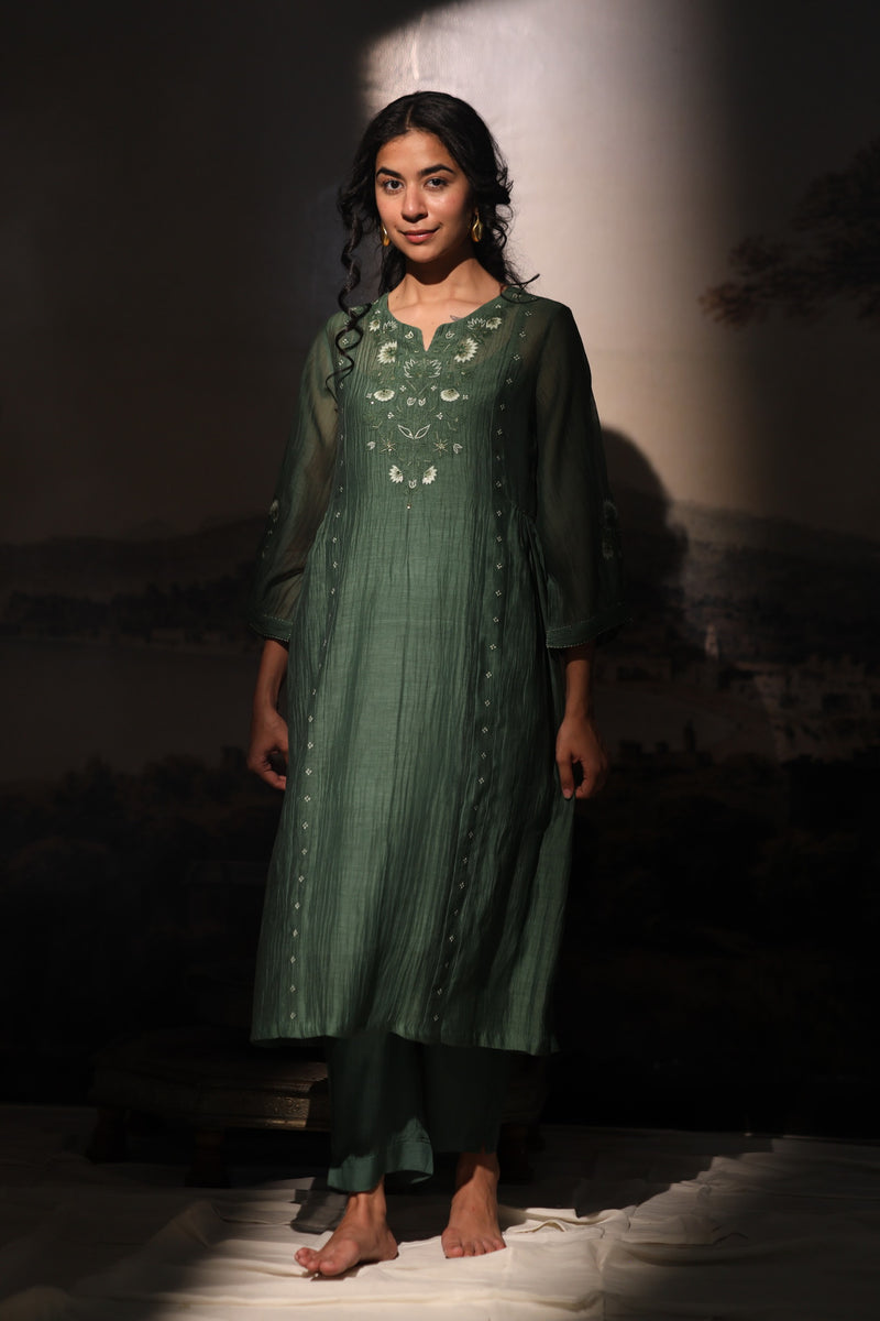 bottle green juhi yoke Kurta set