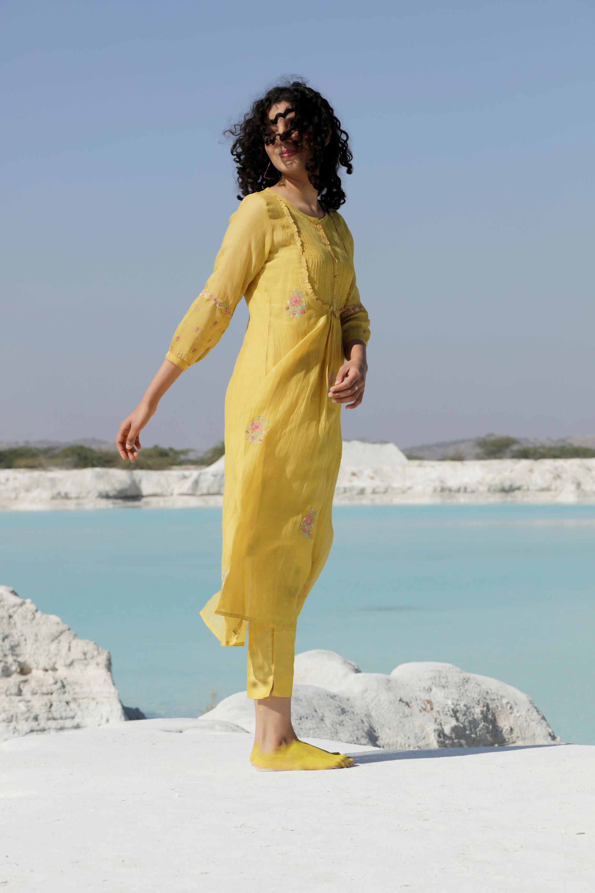 Mustard yellow yoke  Pintuck